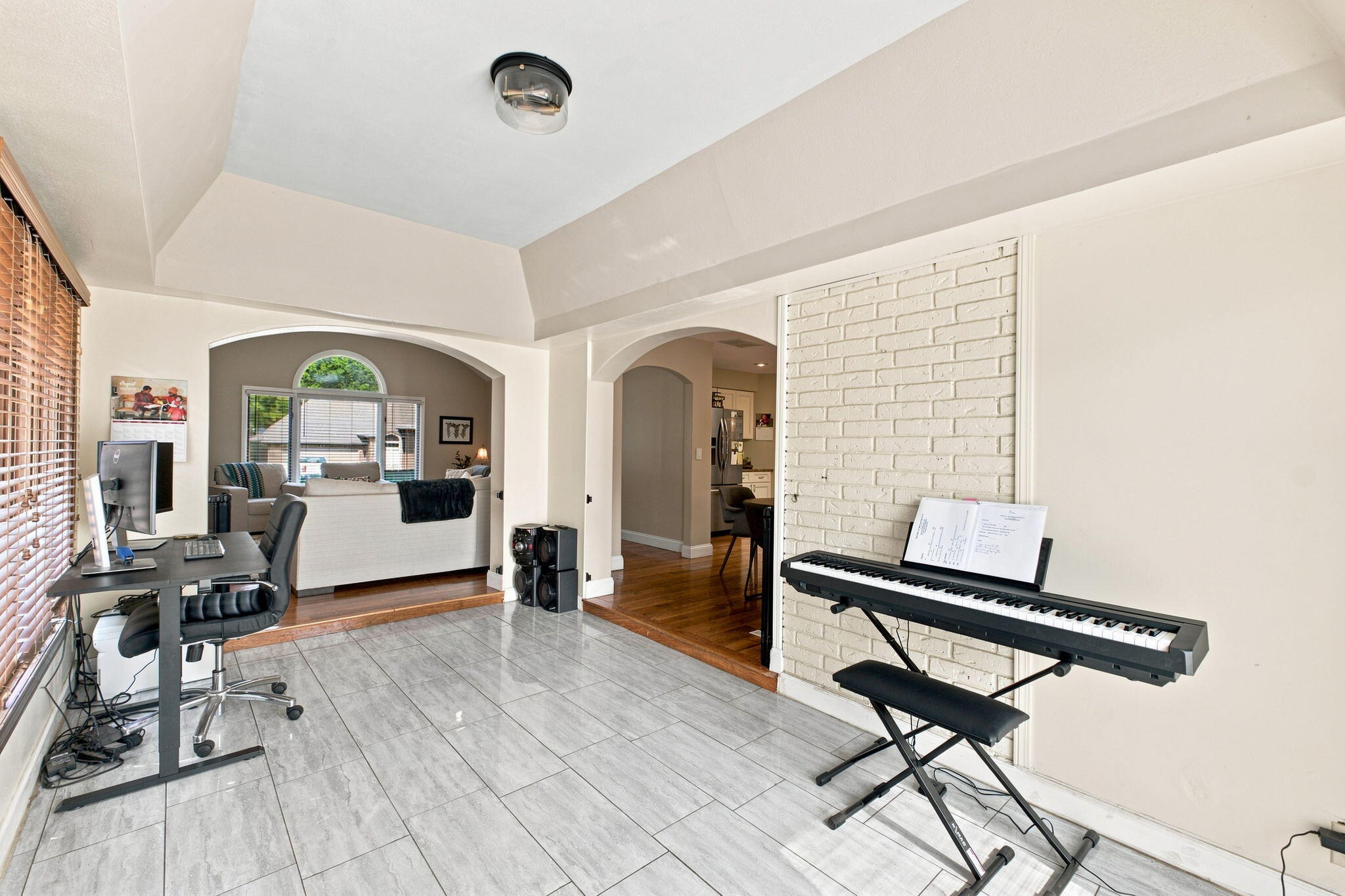 3214 South Oak Avenue Property Photo 27