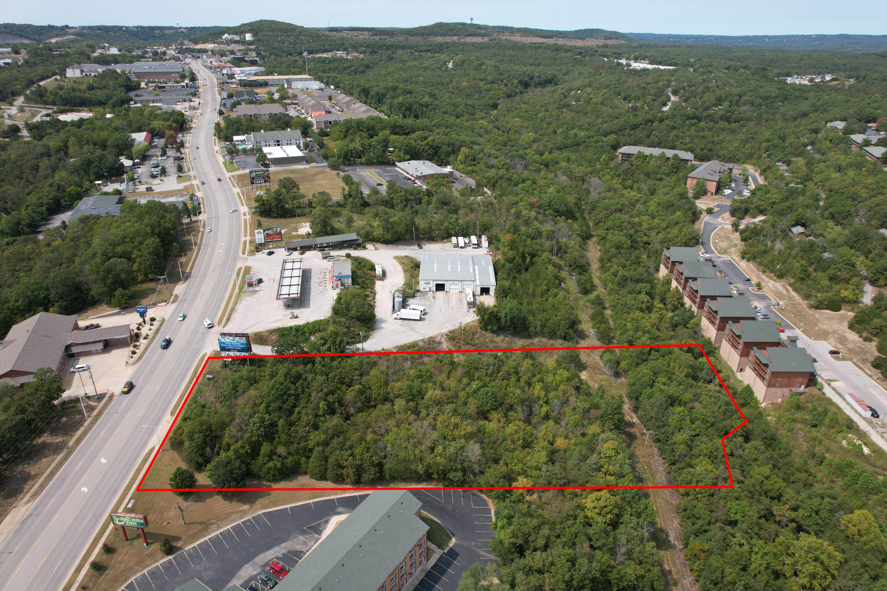 2534 Shepherd Of The Hills Expressway Property Photo 7