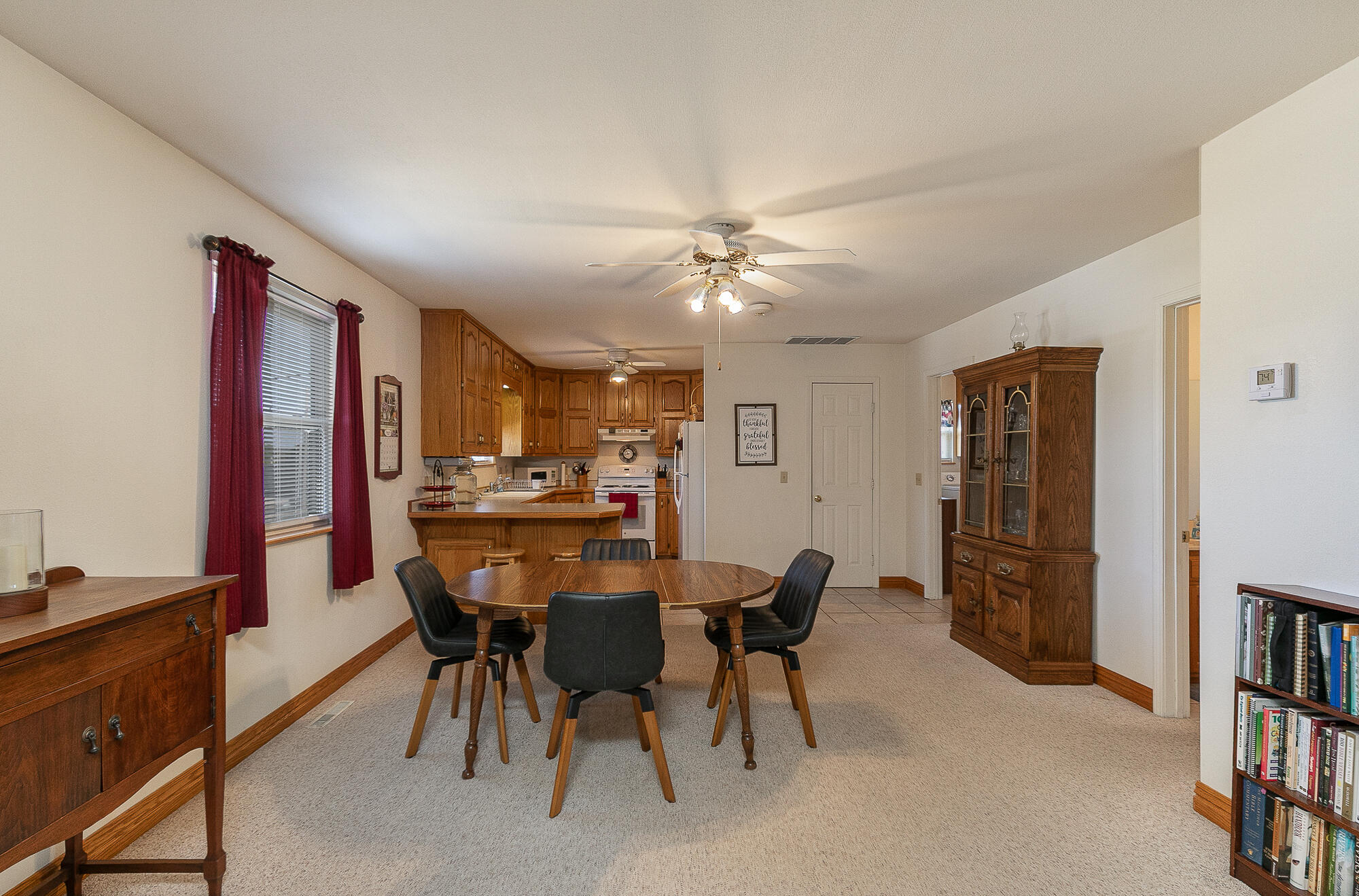 511 North Russell Avenue Property Photo 9