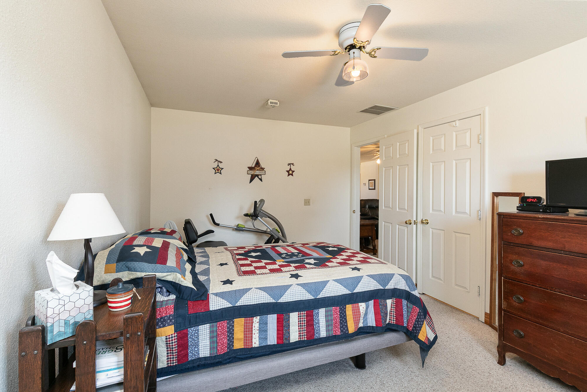511 North Russell Avenue Property Photo 25