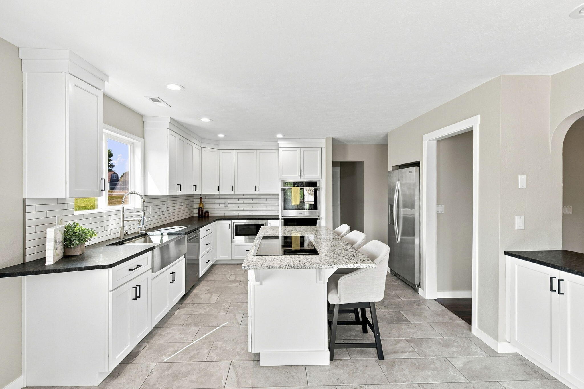 1404 Cody Road Property Photo 12