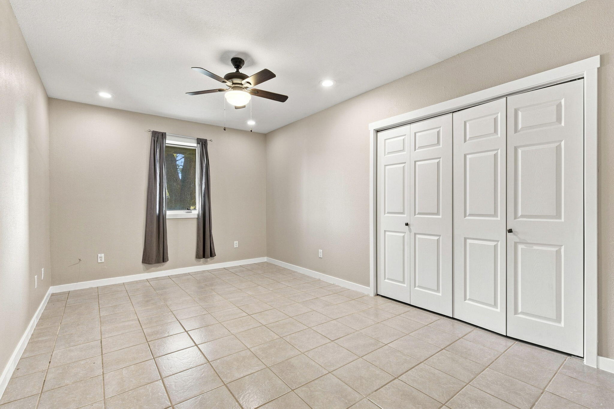 1404 Cody Road Property Photo 28