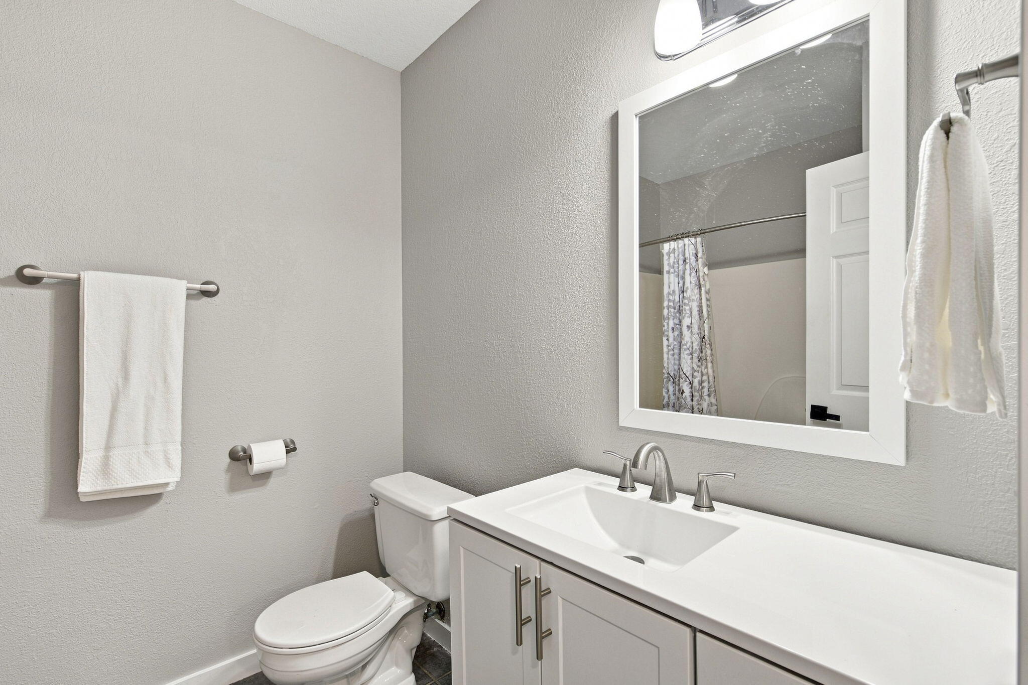 1404 Cody Road Property Photo 31