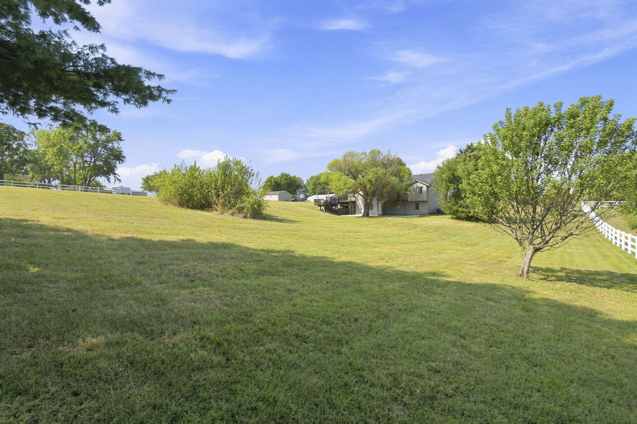 1404 Cody Road Property Photo 37