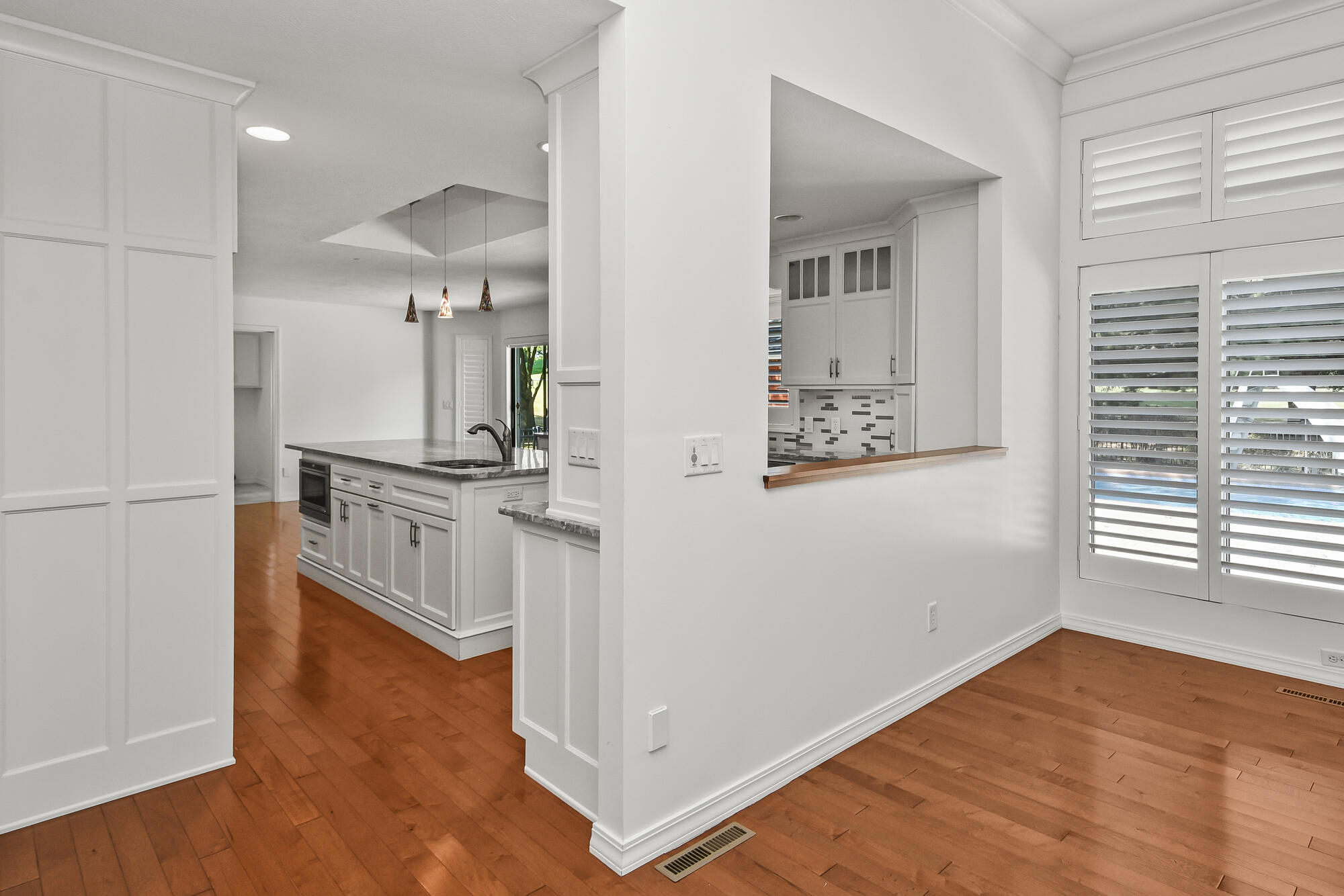 929 South Mumford Drive Property Photo 12