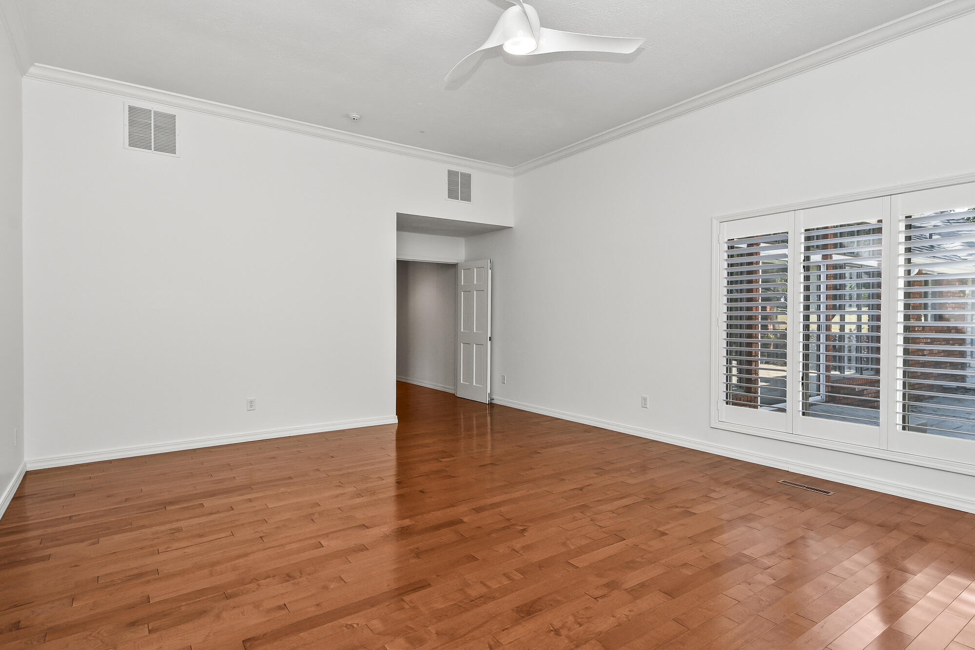 929 South Mumford Drive Property Photo 32