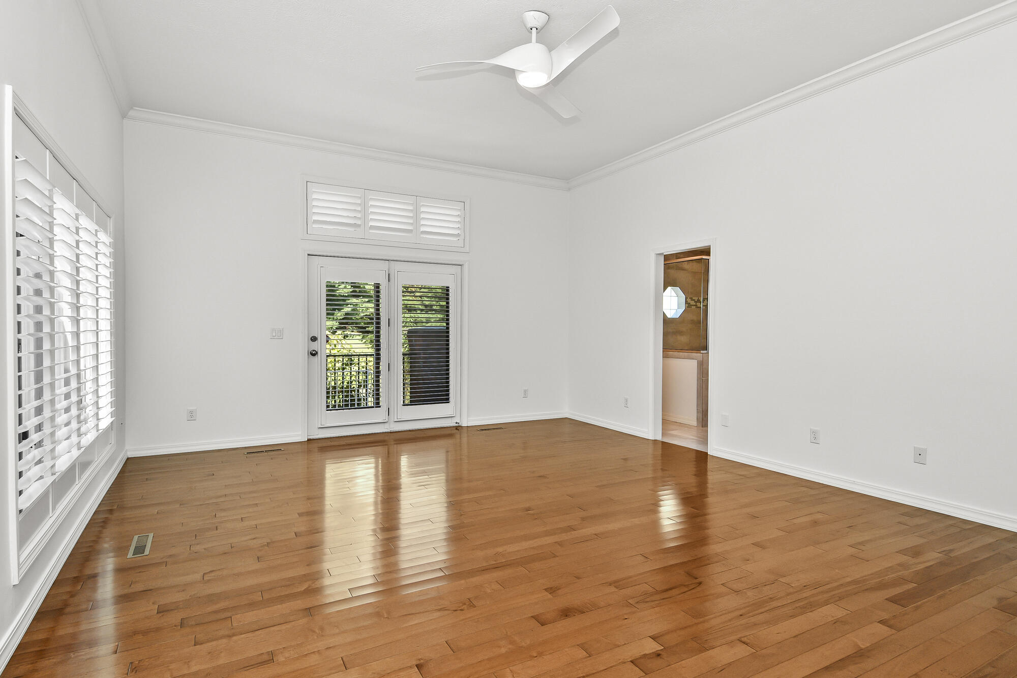 929 South Mumford Drive Property Photo 32