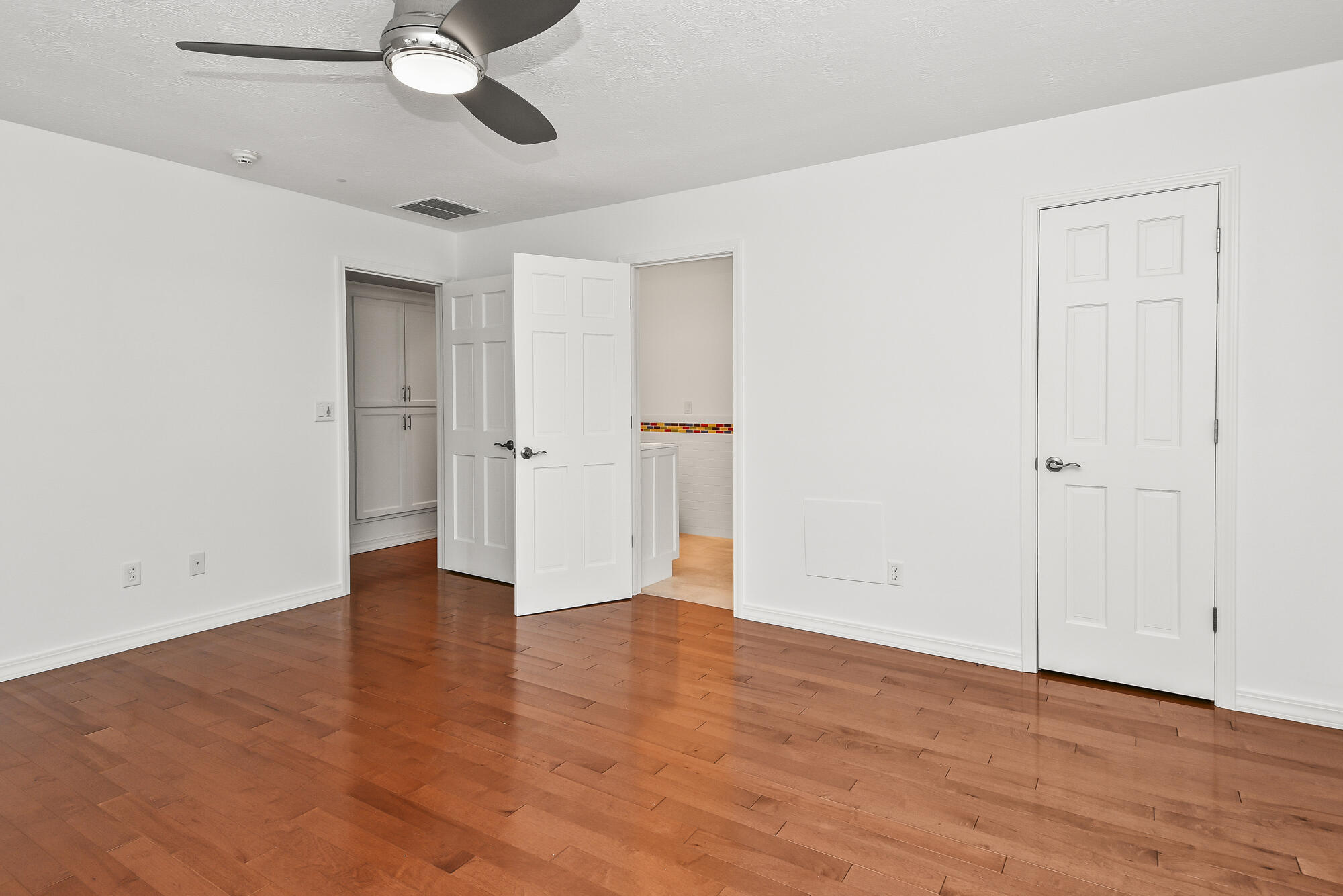 929 South Mumford Drive Property Photo 42