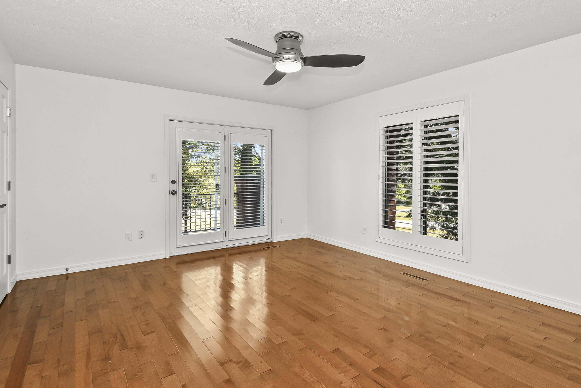 929 South Mumford Drive Property Photo 49