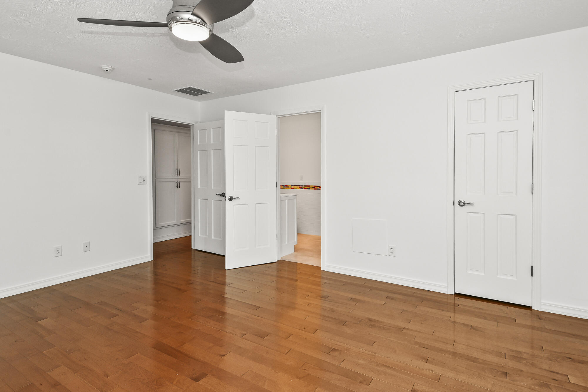 929 South Mumford Drive Property Photo 50