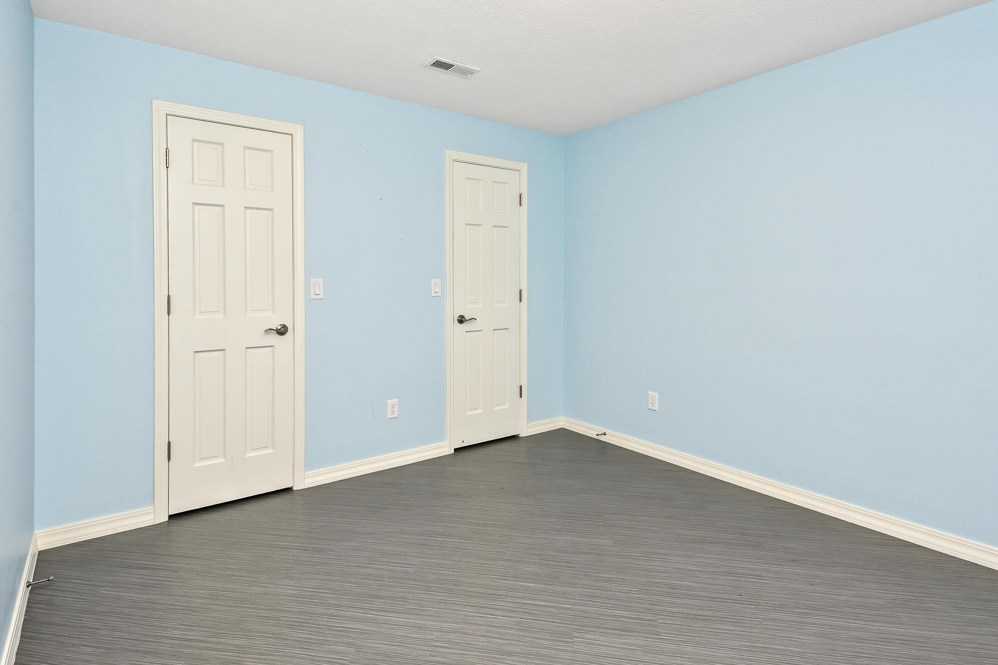 929 South Mumford Drive Property Photo 75