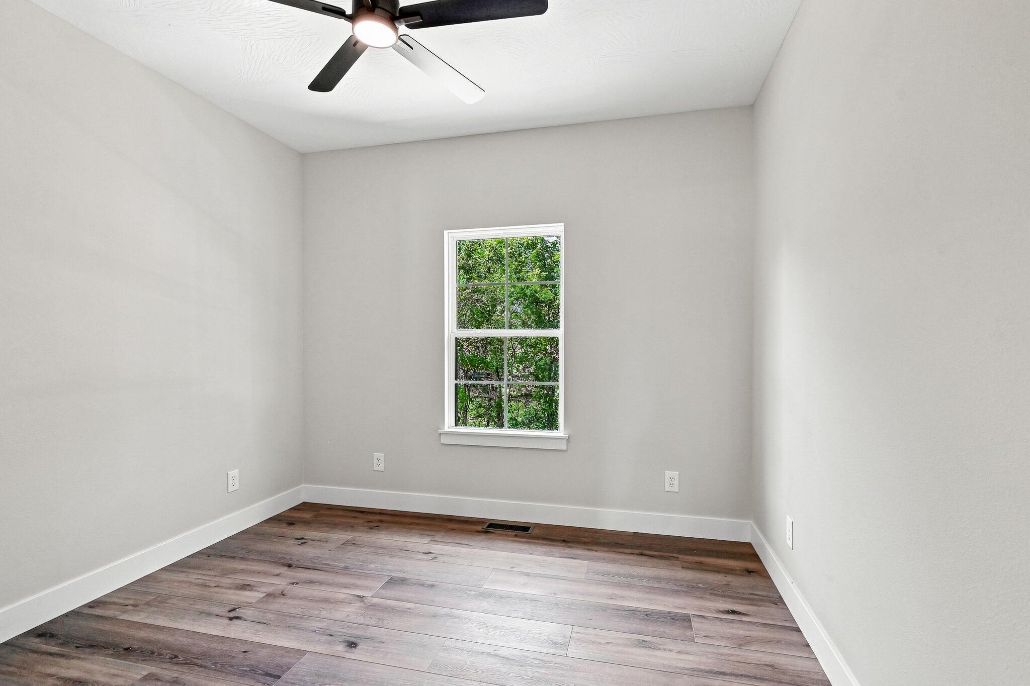 303 Crystal Valley Road Property Photo 27