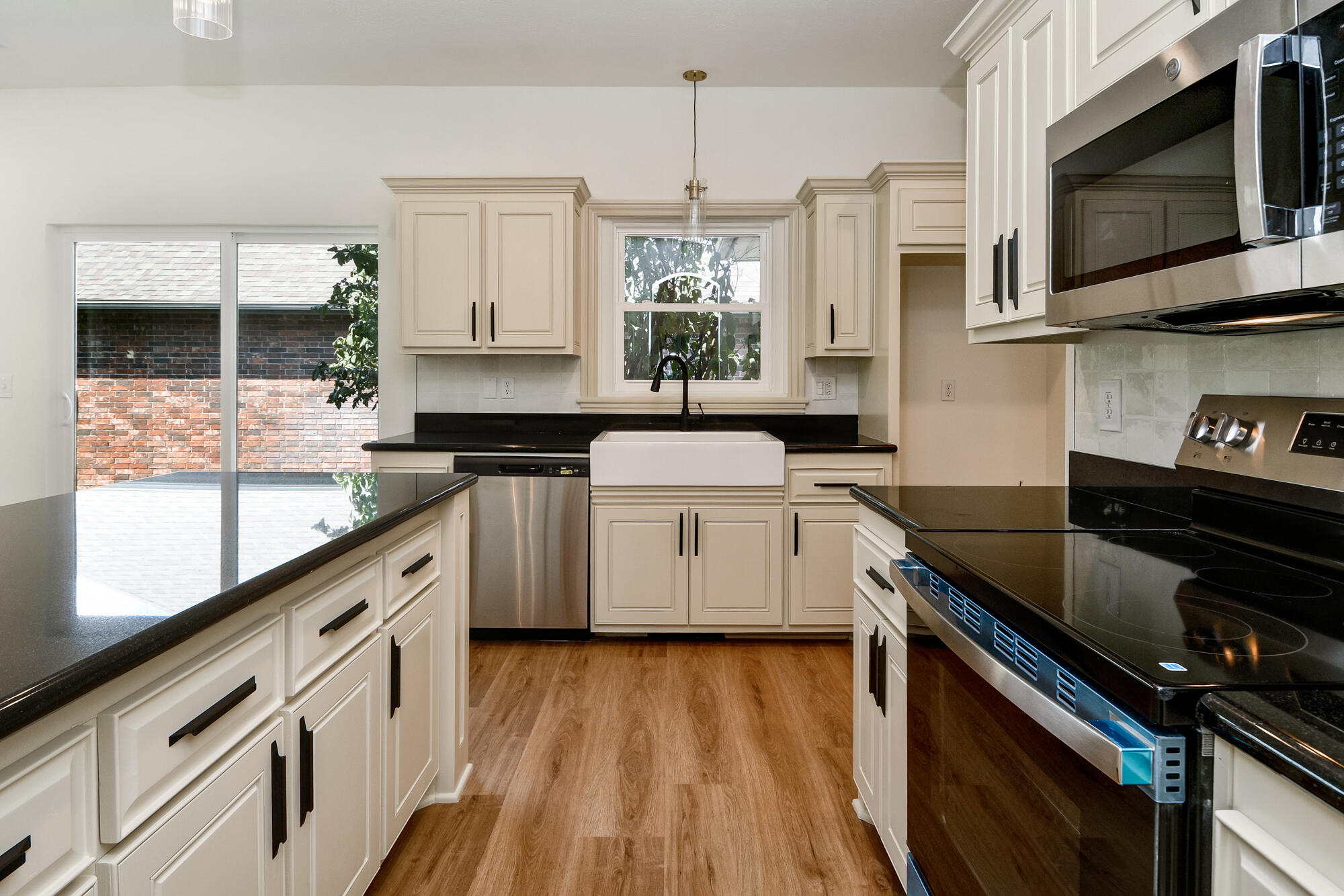 8605 East Interlochen Drive Property Photo 18