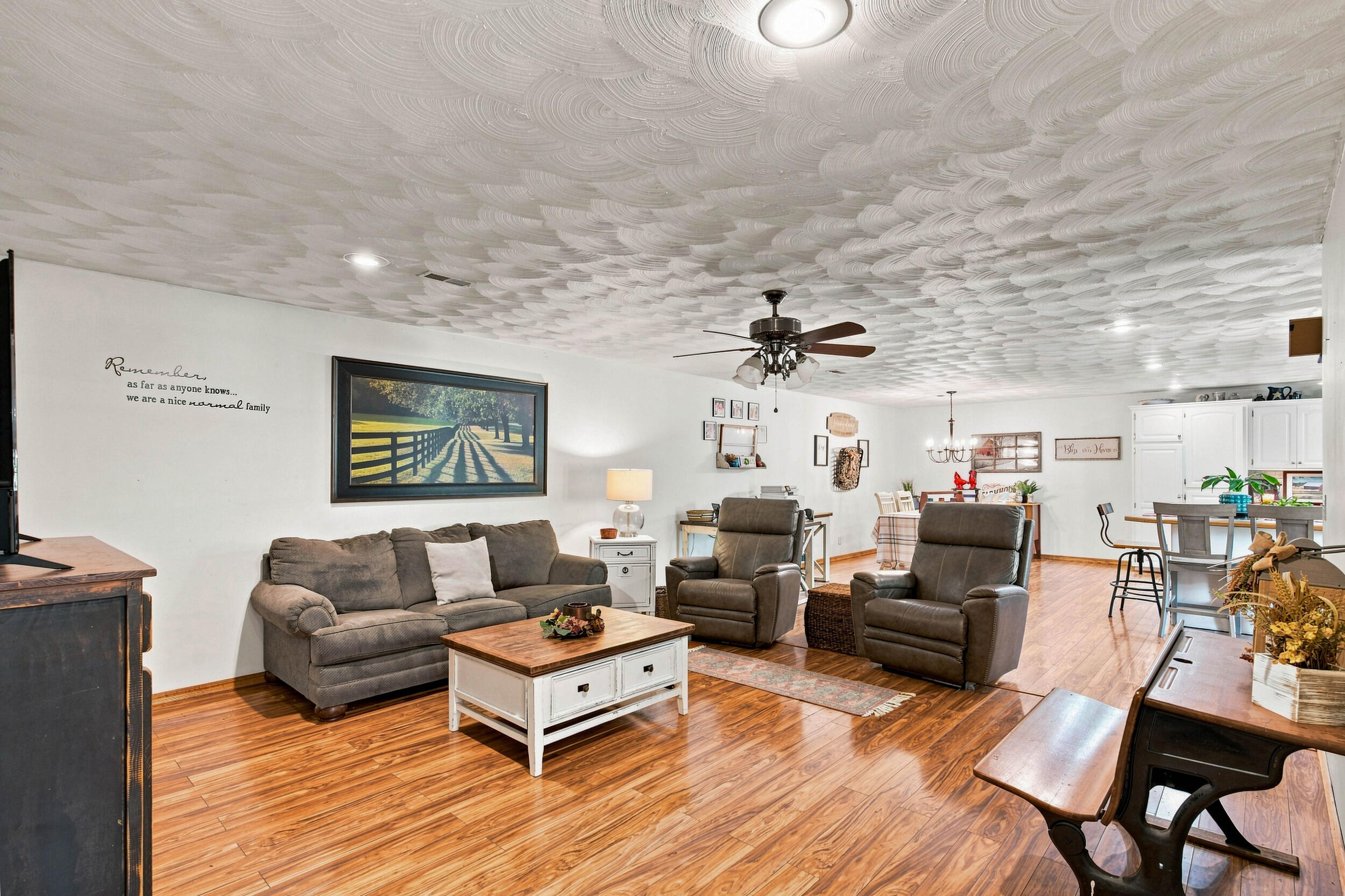 13839 Lawrence 2210 Property Photo 16