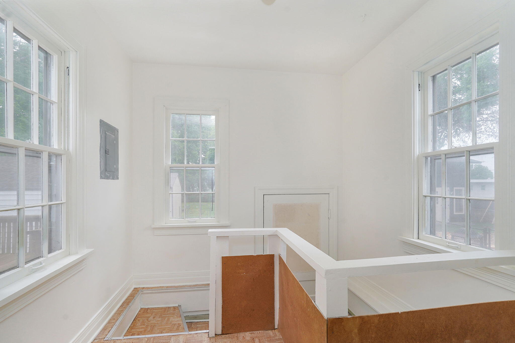 1741 East Elm Street Property Photo 17