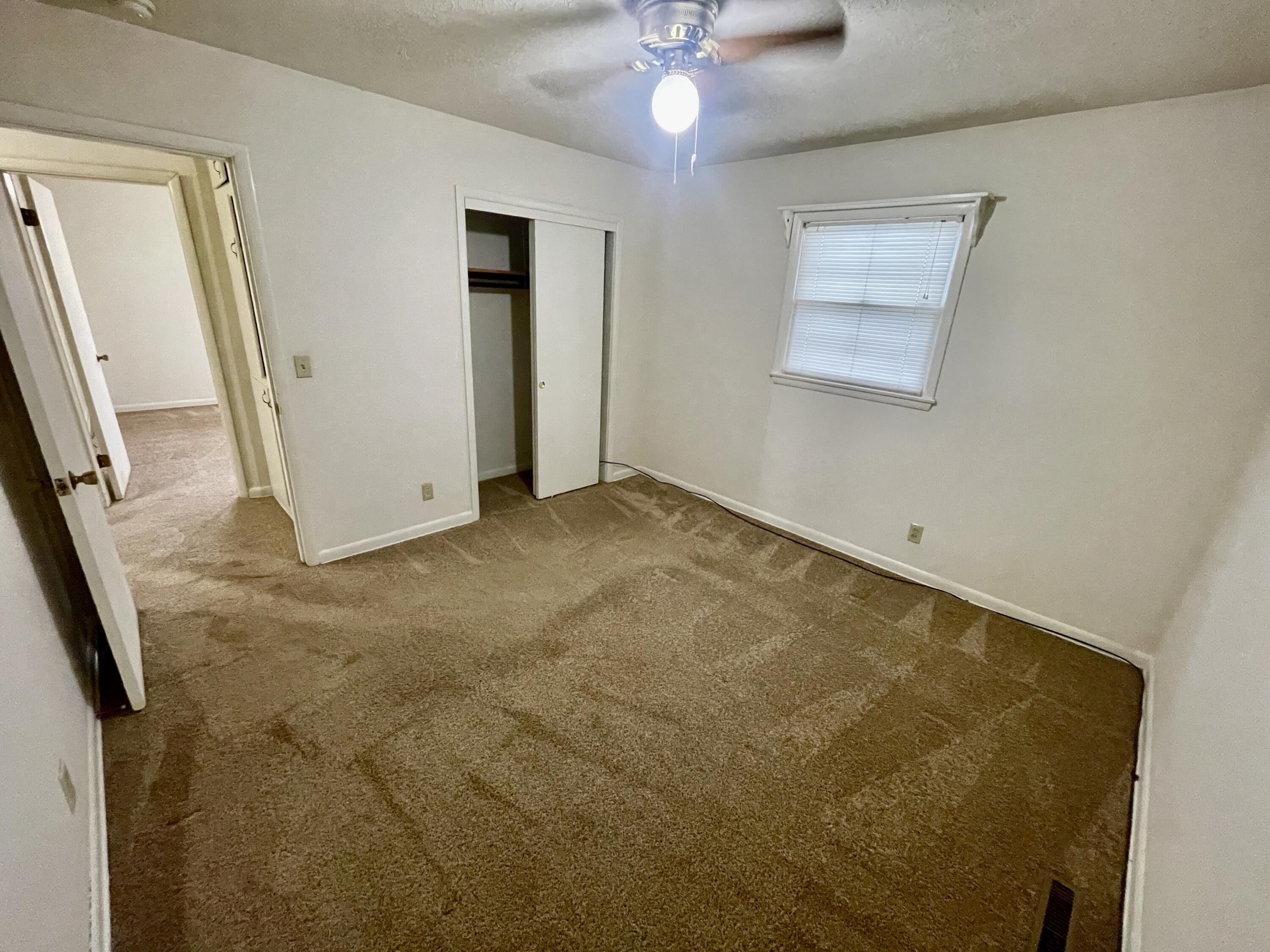 2563 North Franklin Avenue Property Photo 6