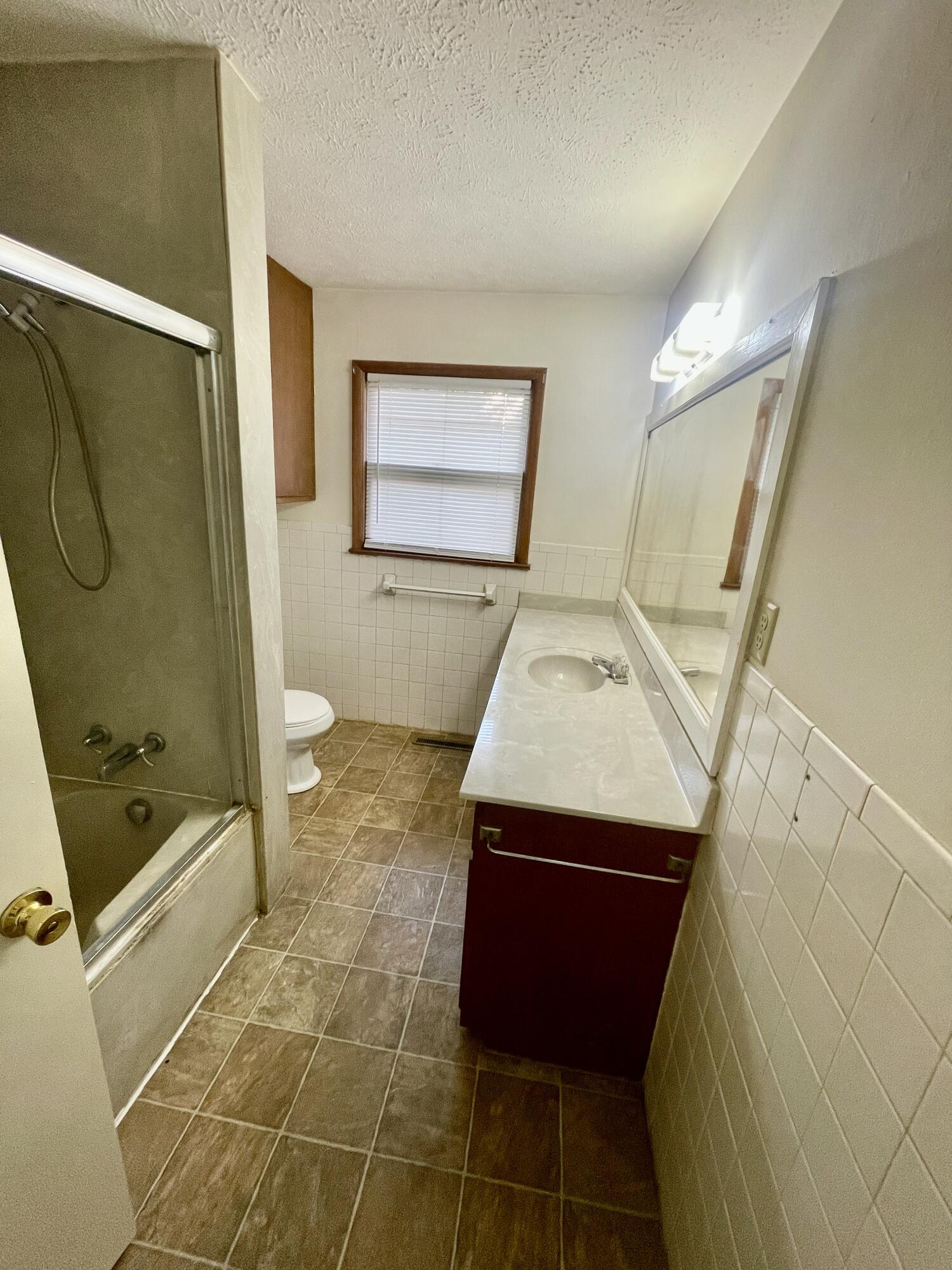2563 North Franklin Avenue Property Photo 9