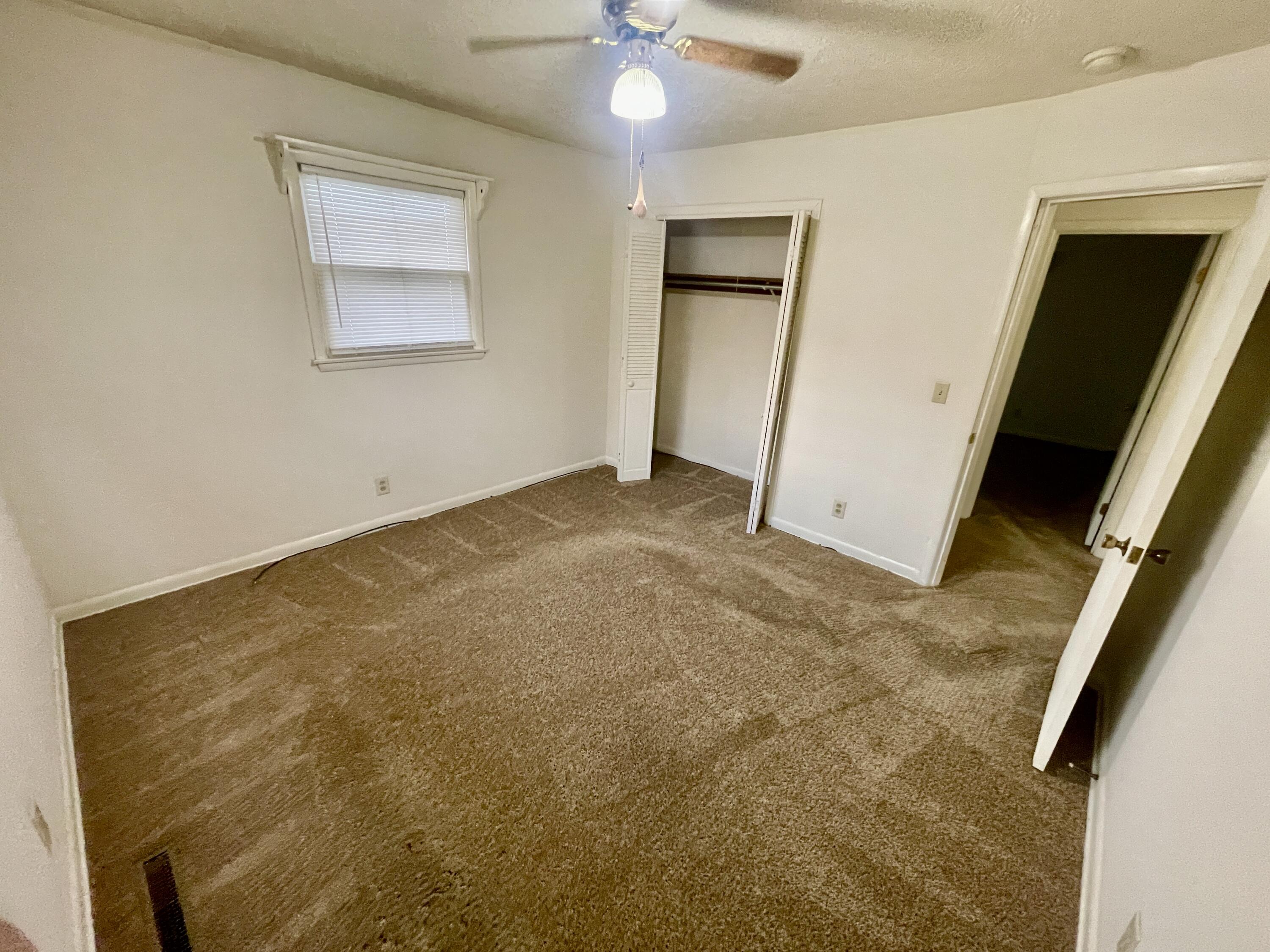 2563 North Franklin Avenue Property Photo 10
