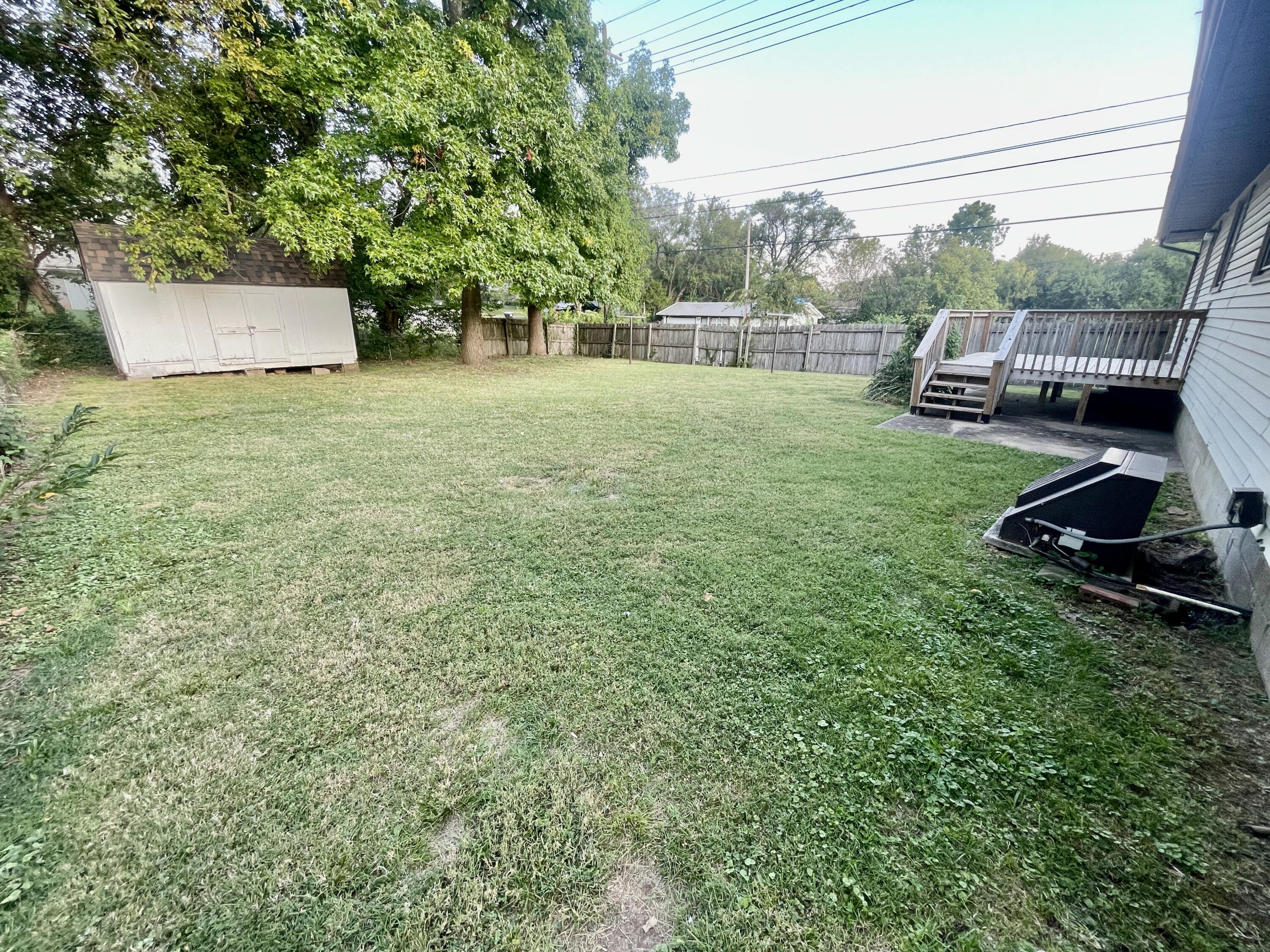 2563 North Franklin Avenue Property Photo 16