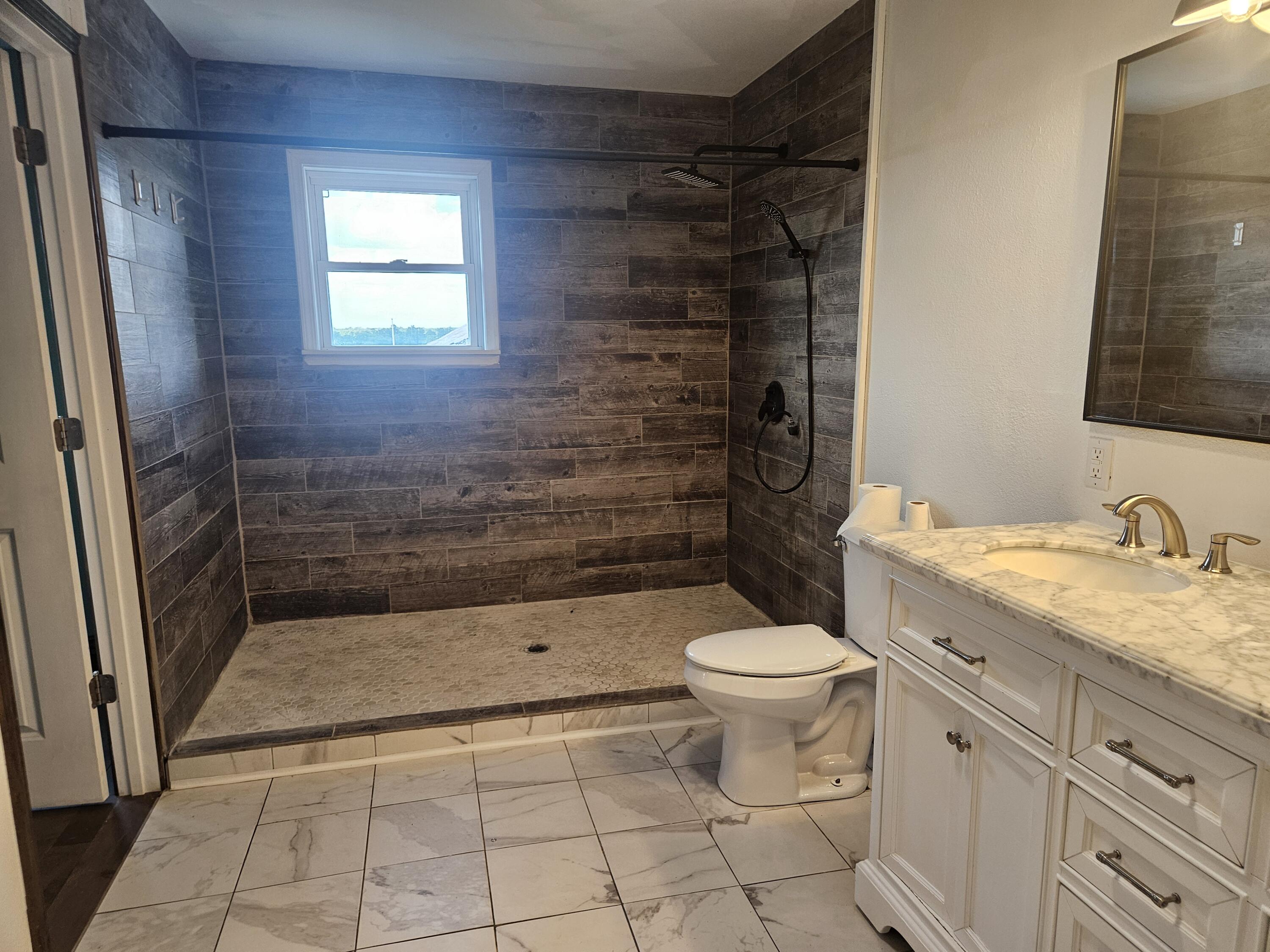 6305 State Route T Property Photo 16