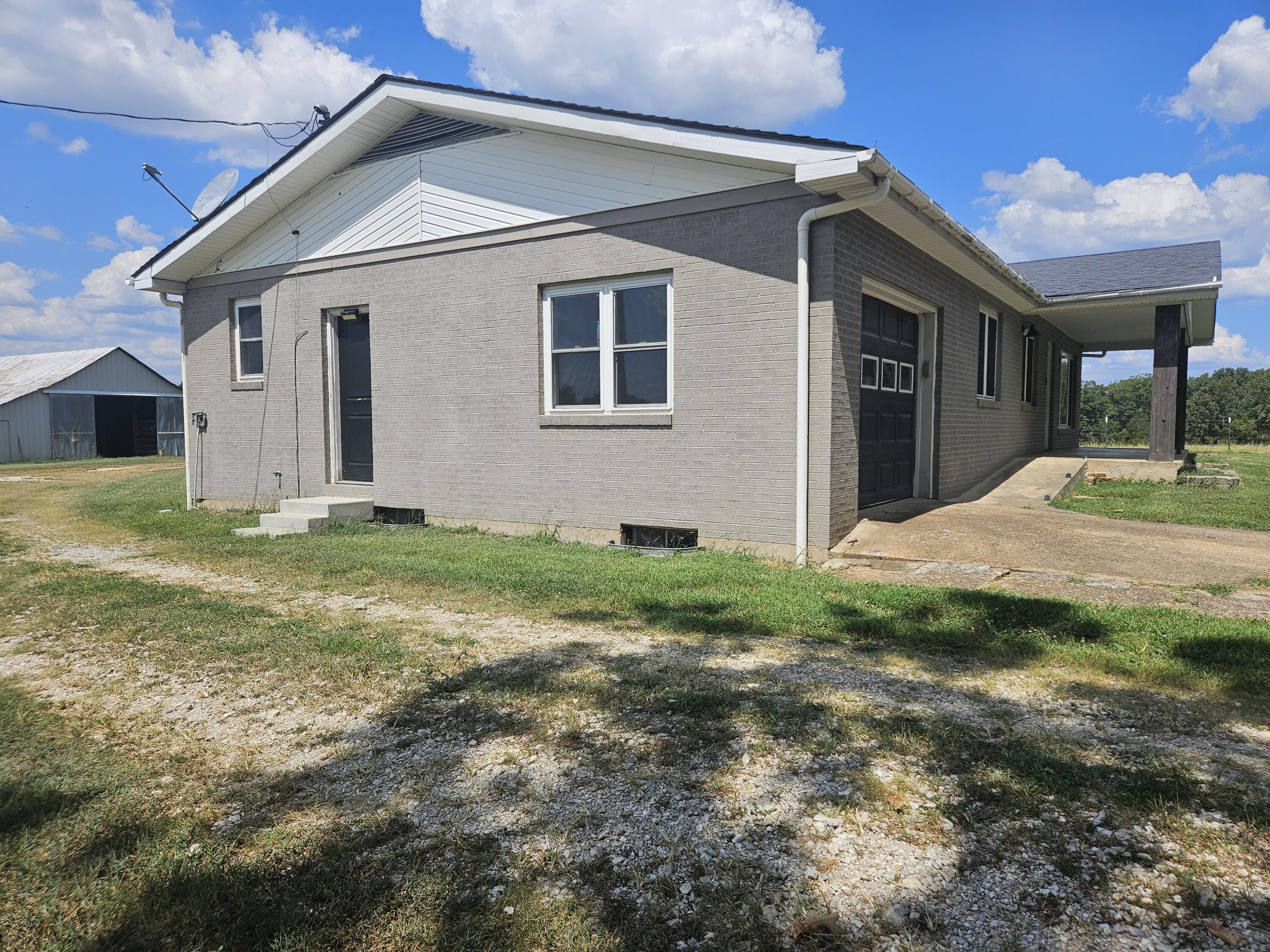 6305 State Route T Property Photo 27
