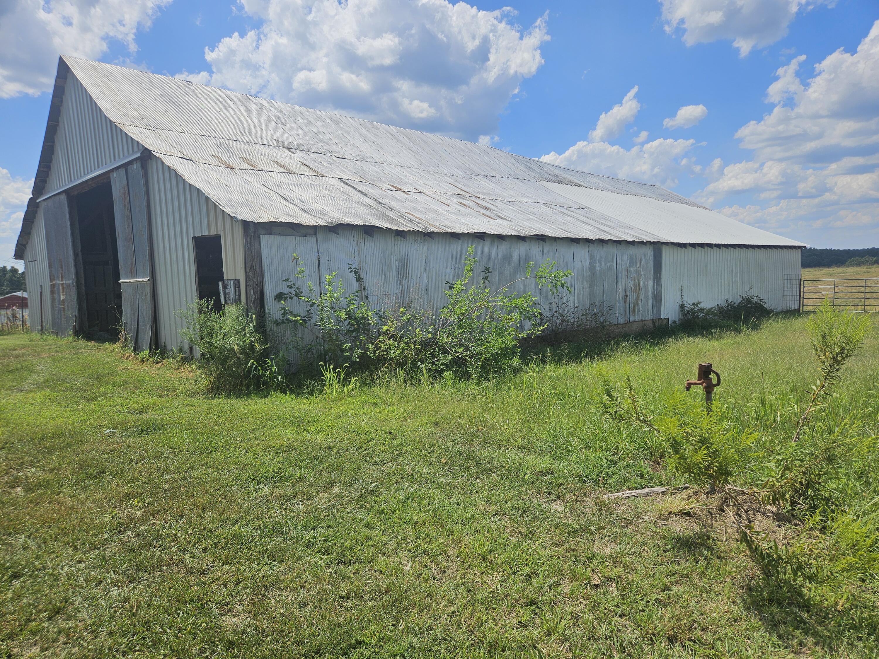 6305 State Route T Property Photo 32
