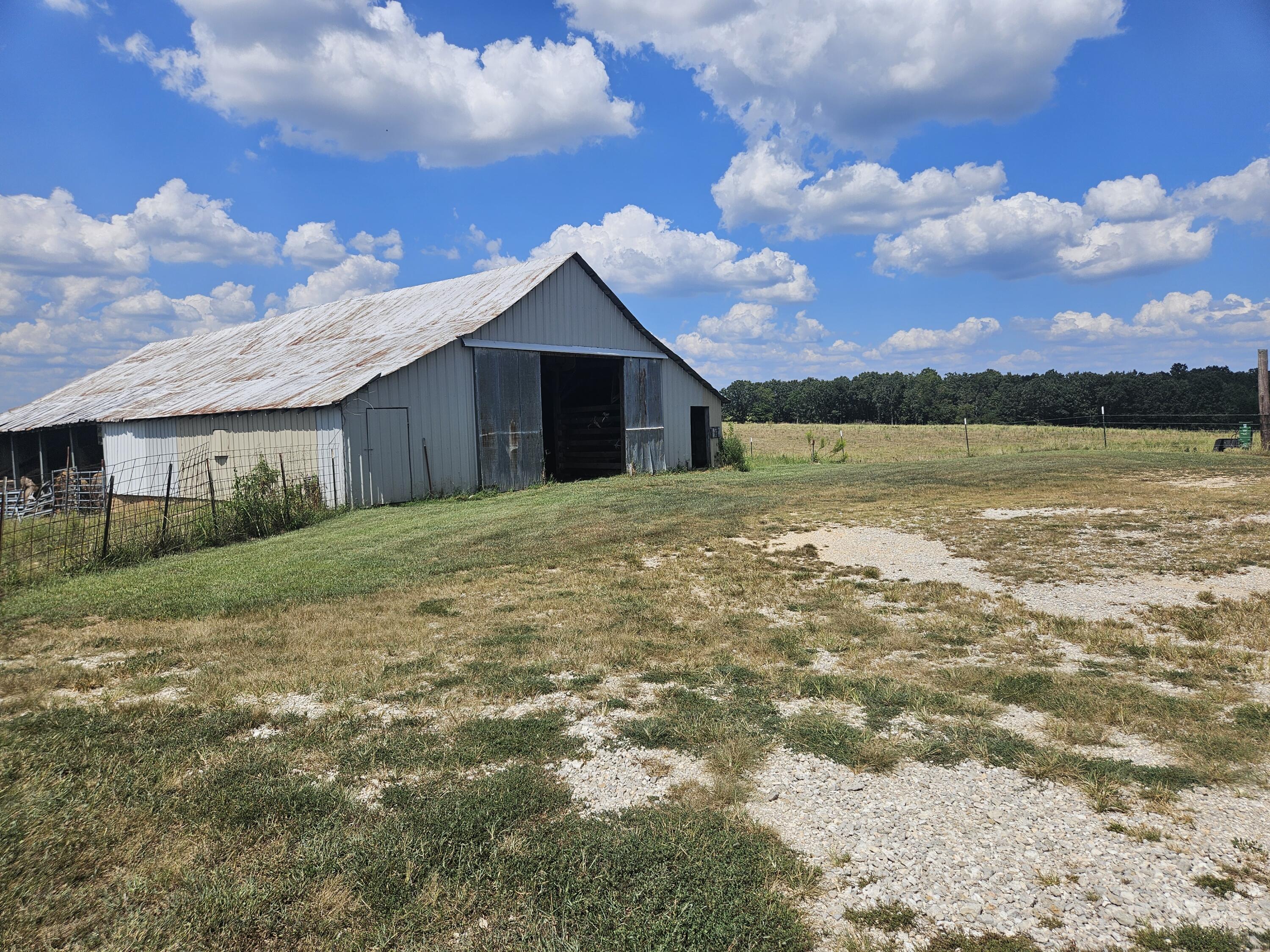 6305 State Route T Property Photo 35