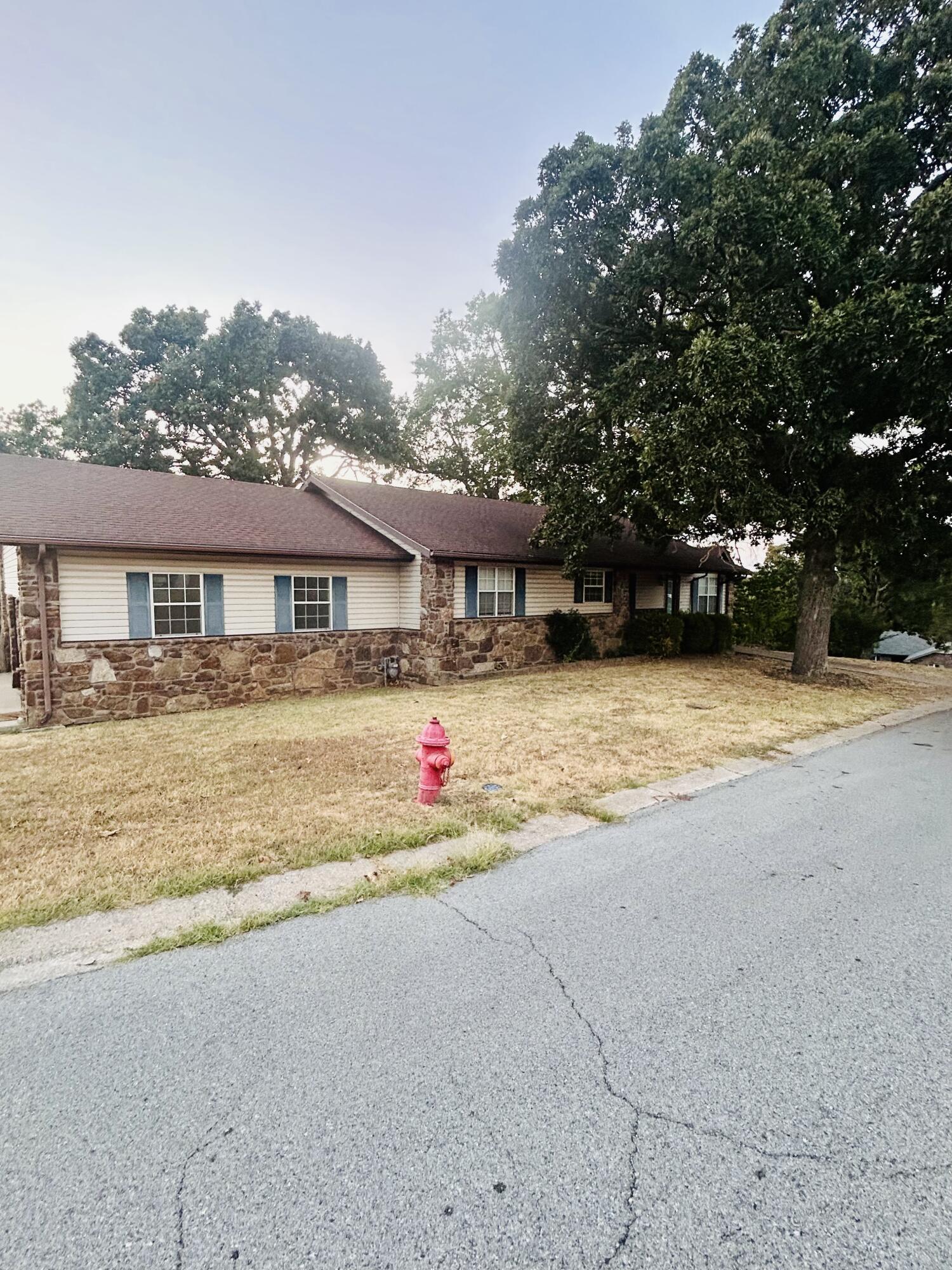 506 Sherry Drive Property Photo 3
