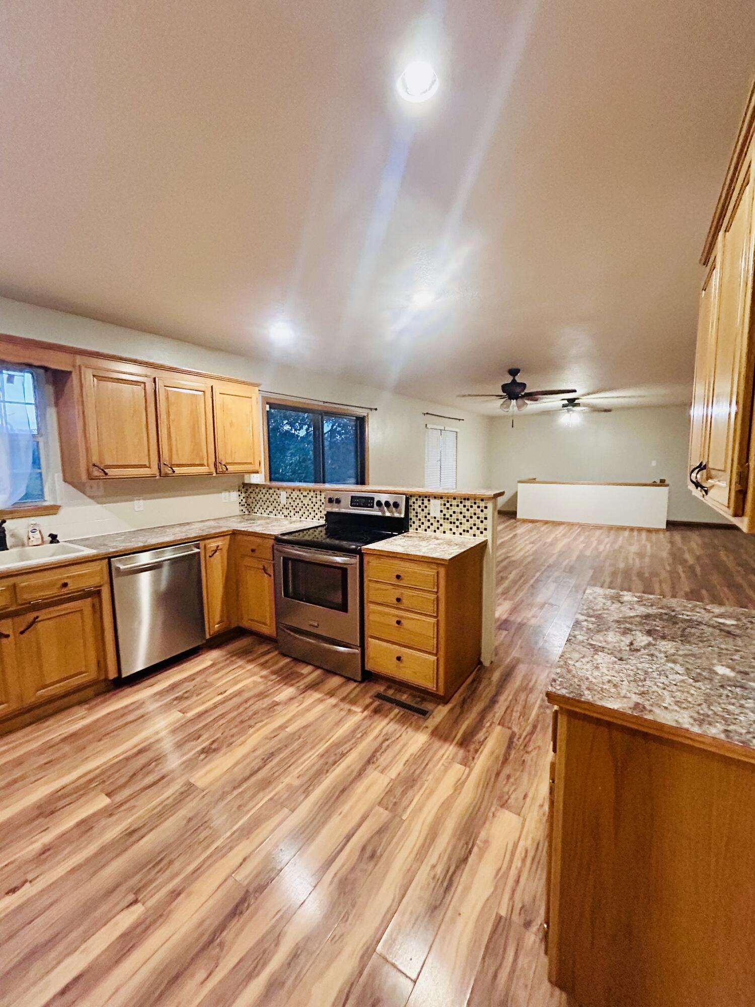 506 Sherry Drive Property Photo 19
