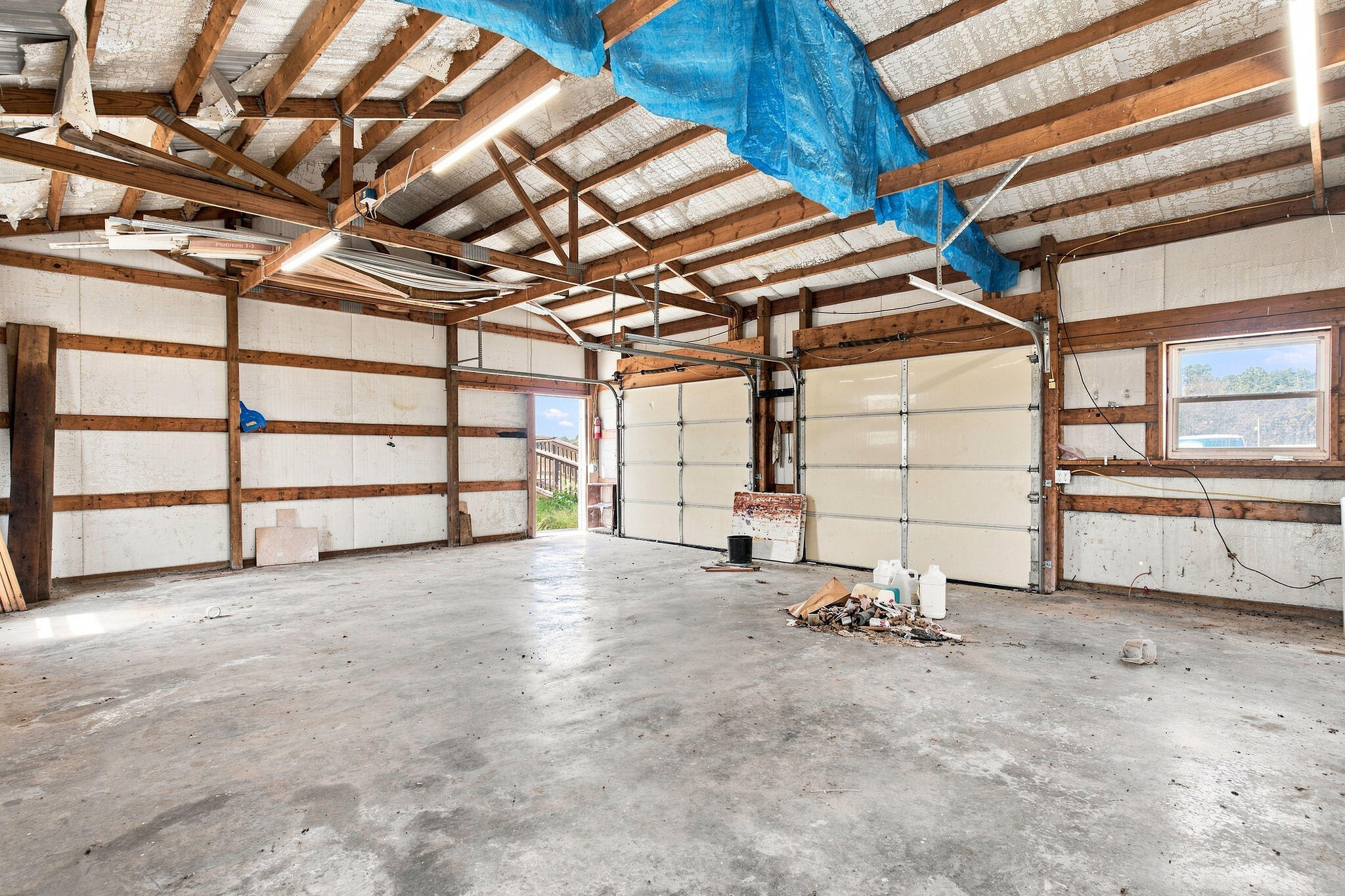 575 Lawrence 2075 Property Photo 34