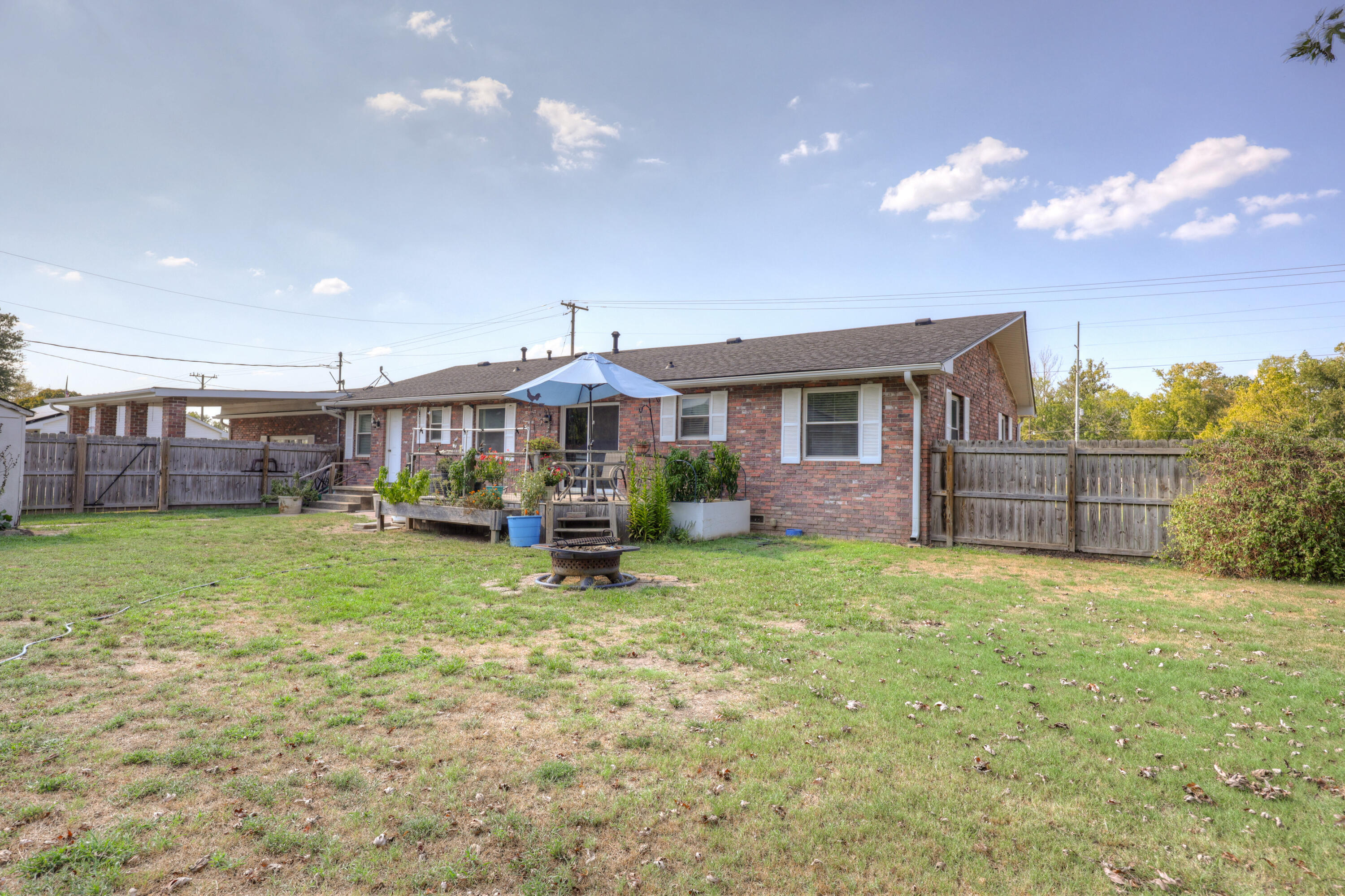 1606 Frisco Street Property Photo 7