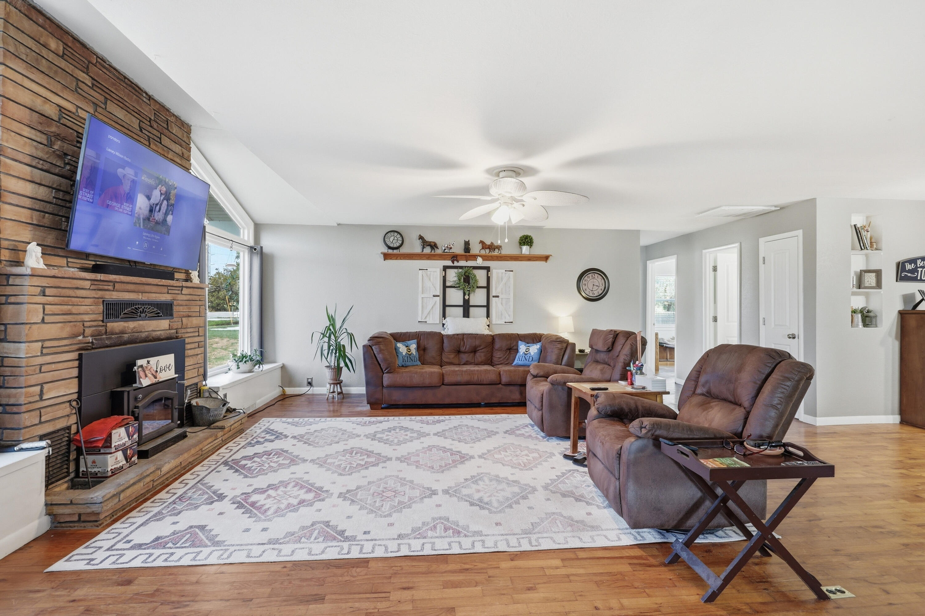 1606 Frisco Street Property Photo 13