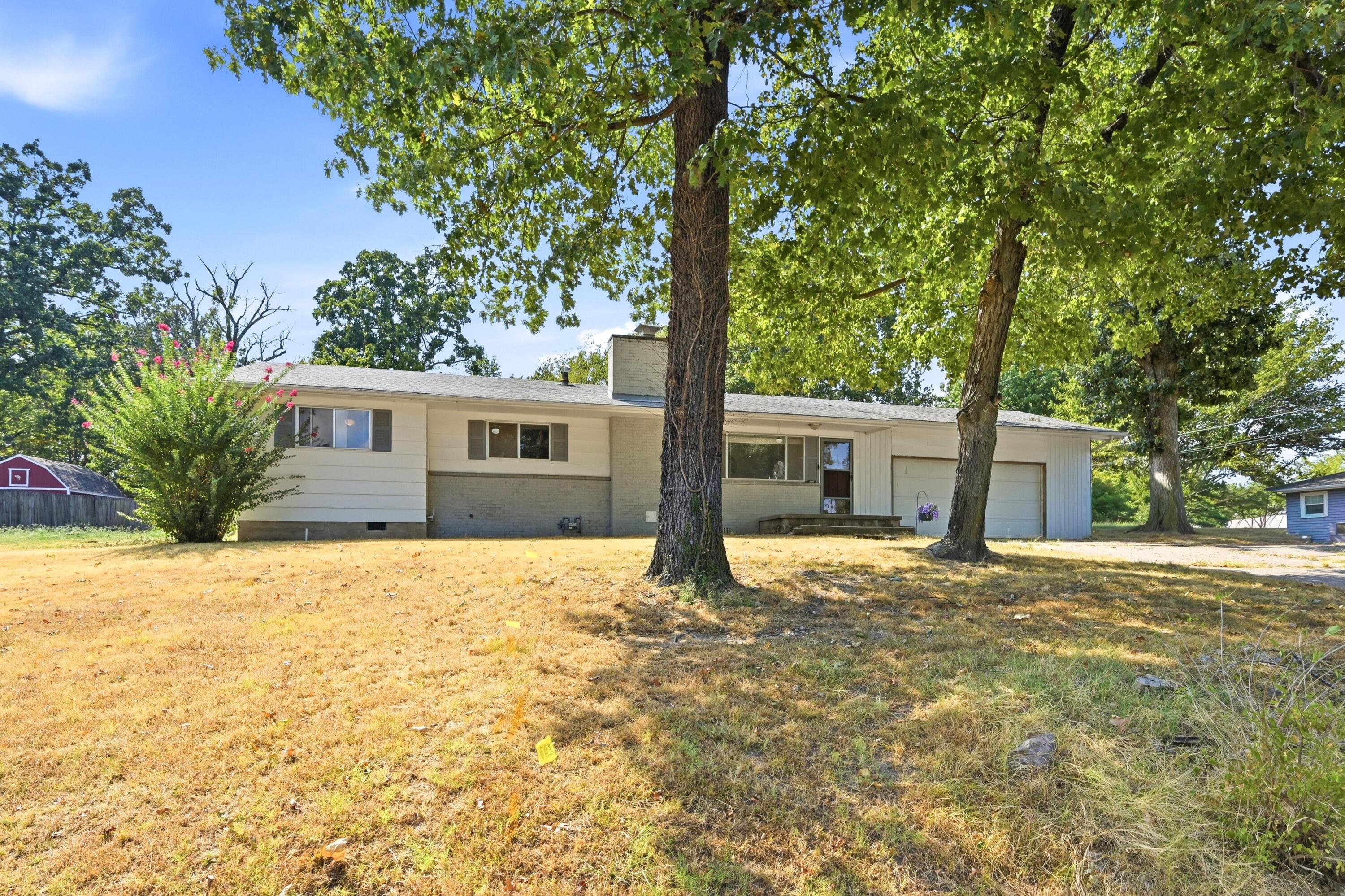 118 Skyline Drive Property Photo 2