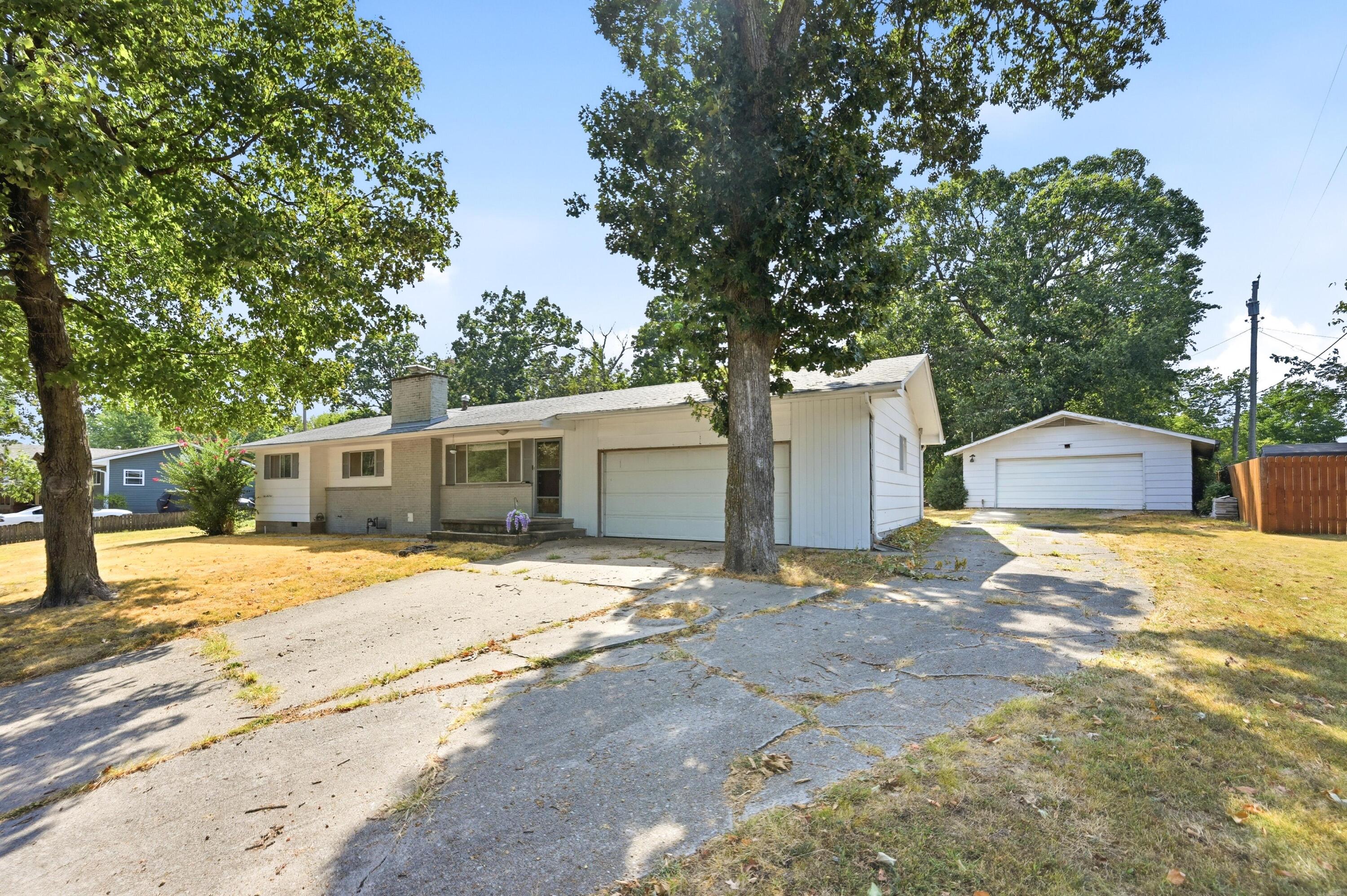 118 Skyline Drive Property Photo 3