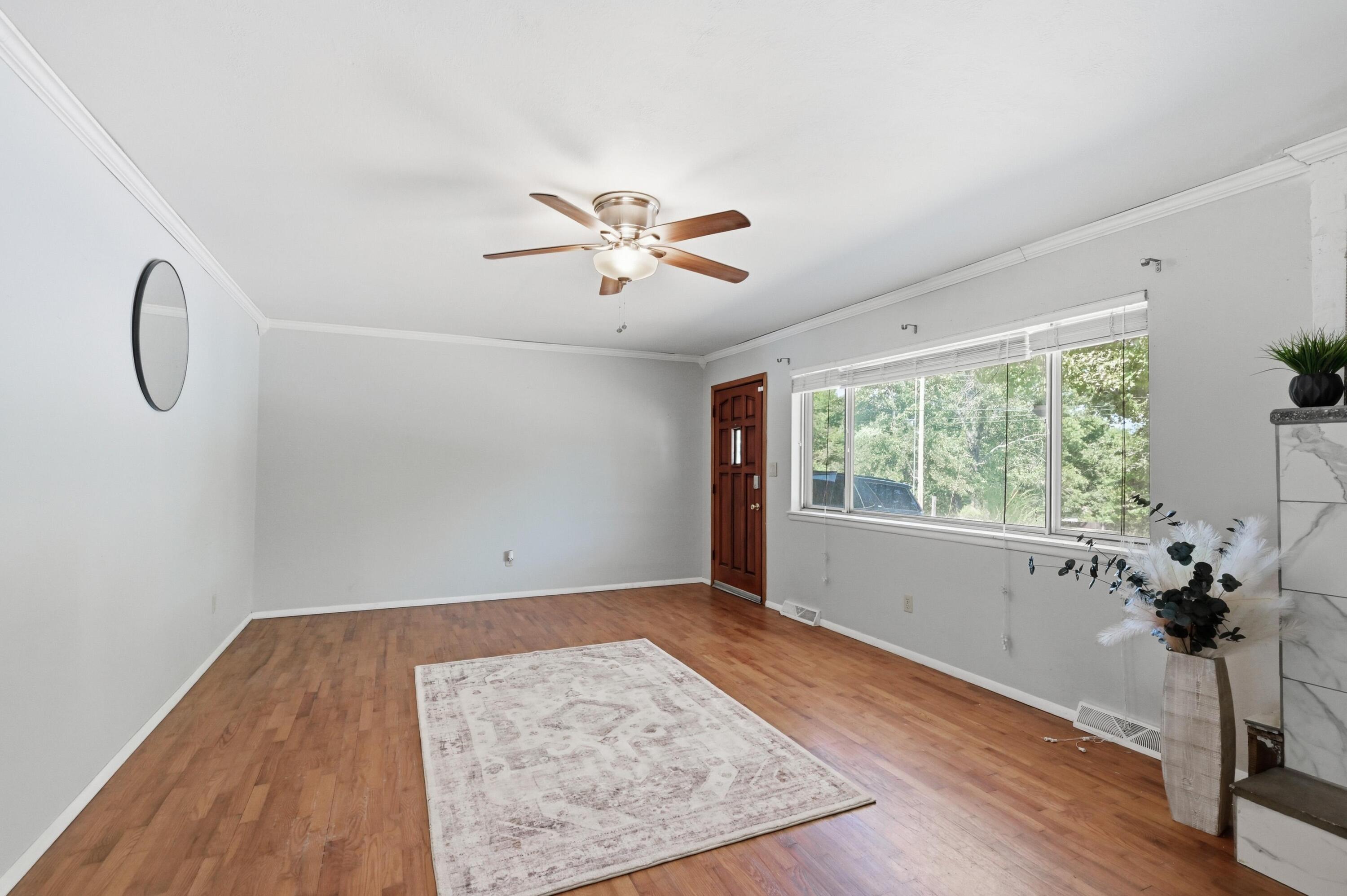 118 Skyline Drive Property Photo 4