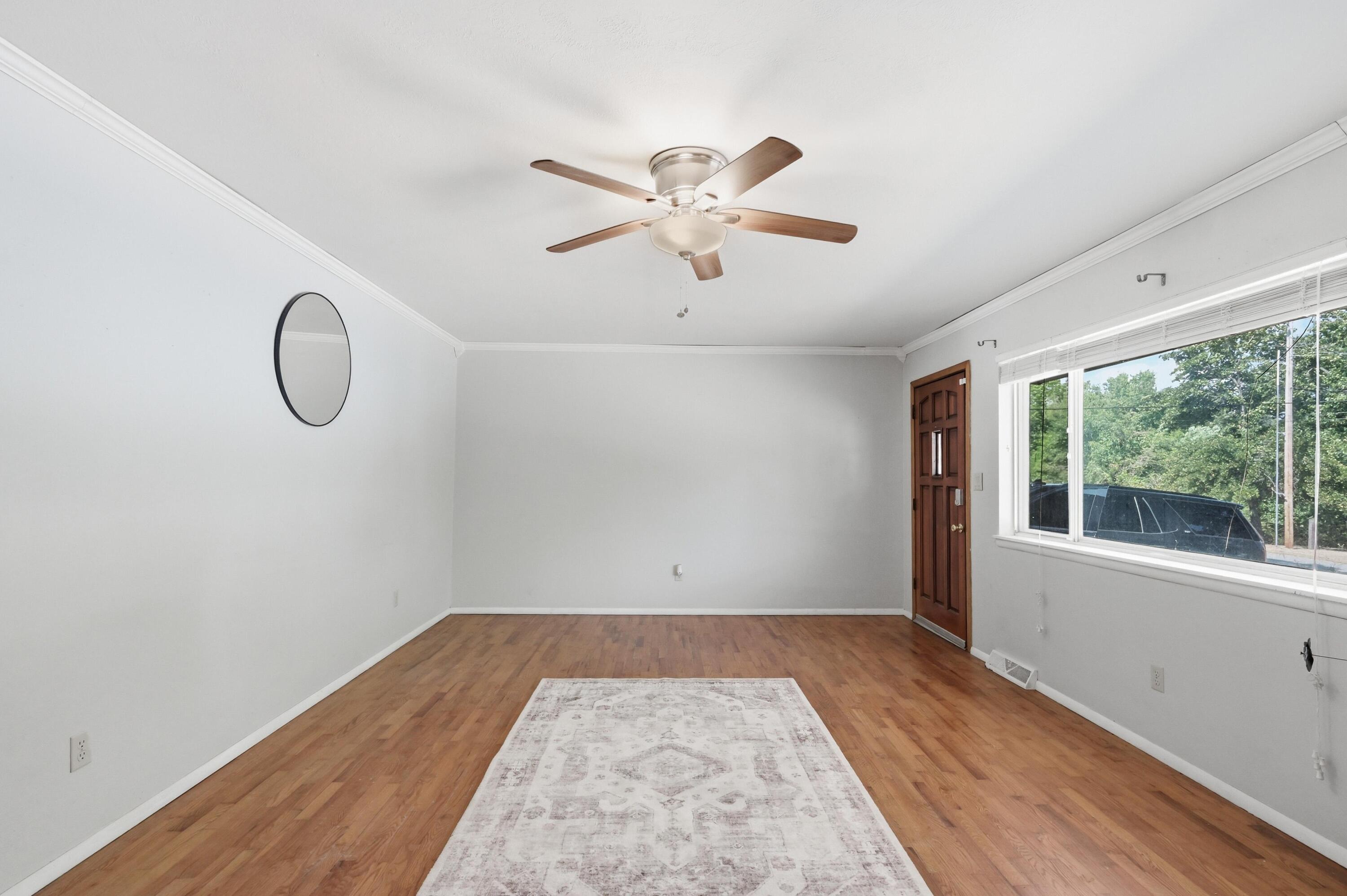 118 Skyline Drive Property Photo 5