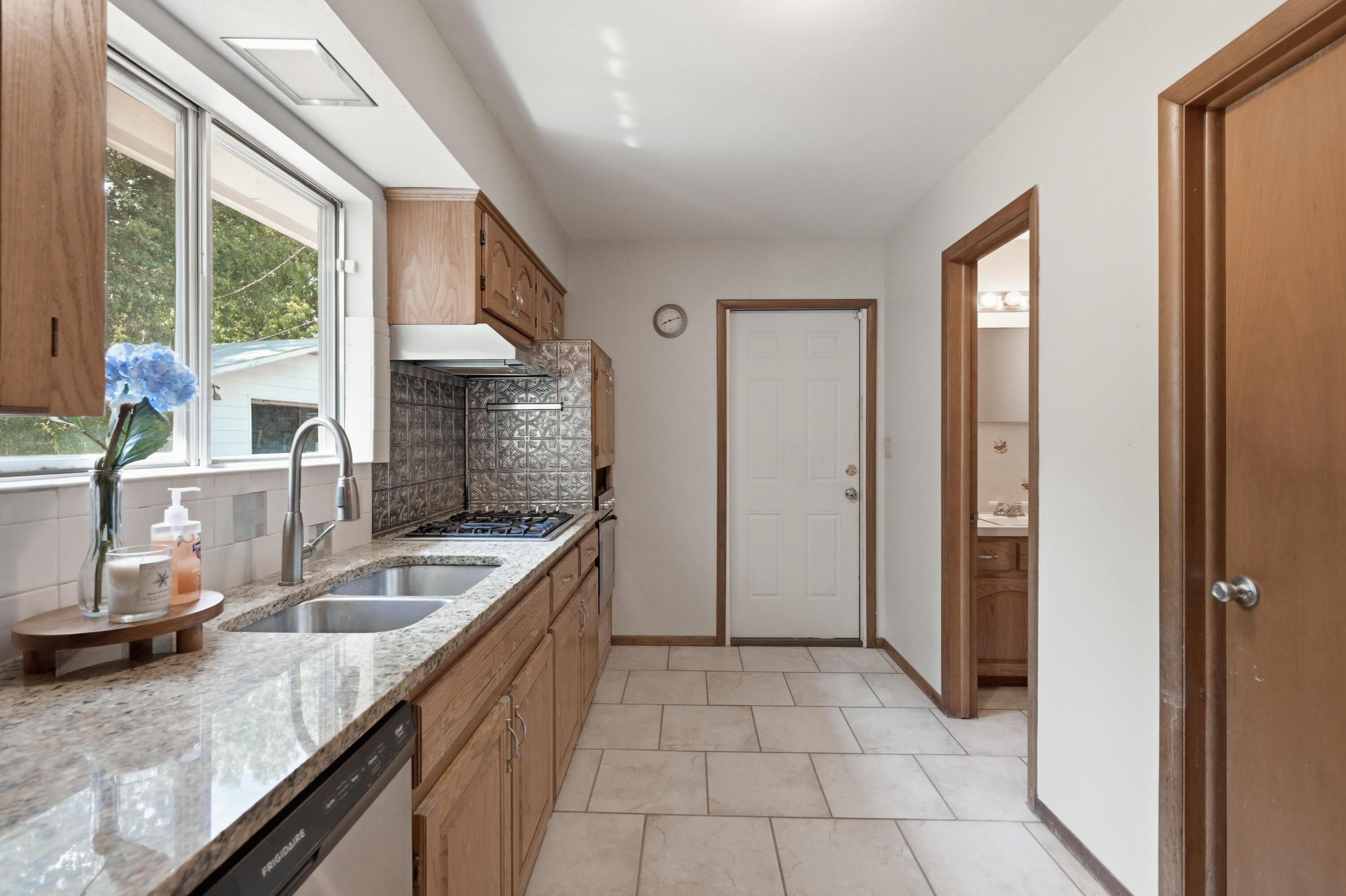 118 Skyline Drive Property Photo 13