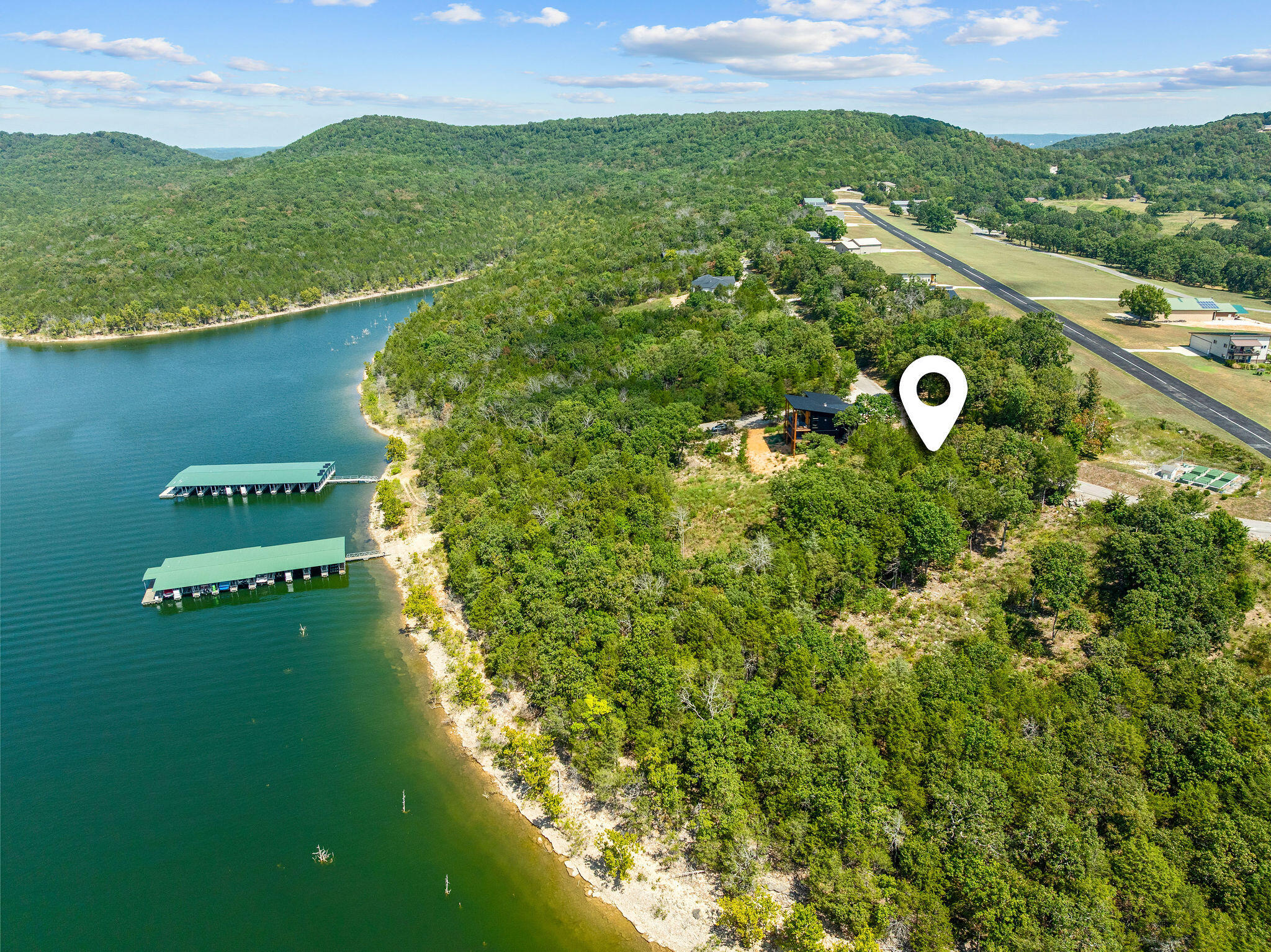 67 Discovery Bay Drive Property Photo 4