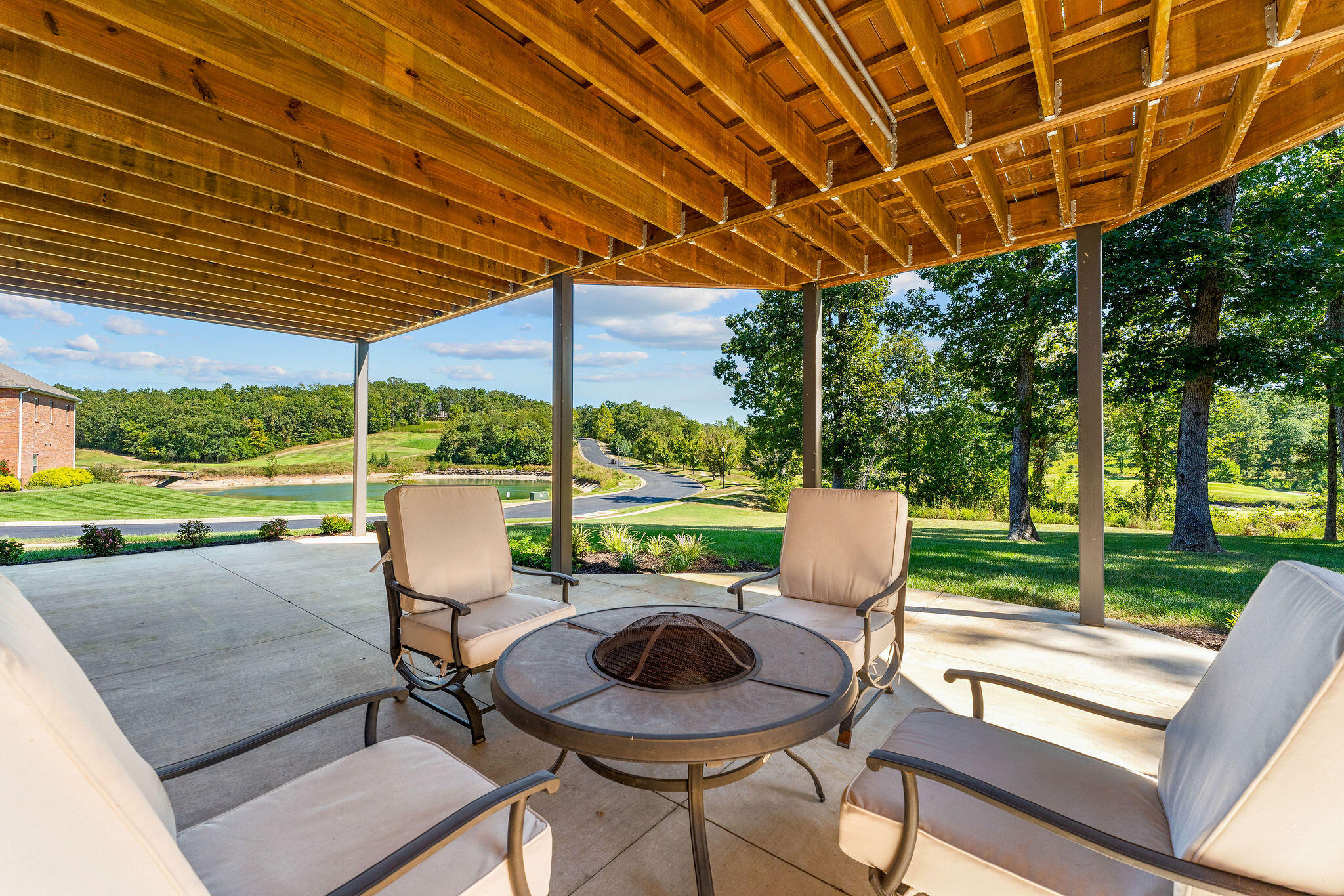 105 Pinehurst Court Property Photo 37