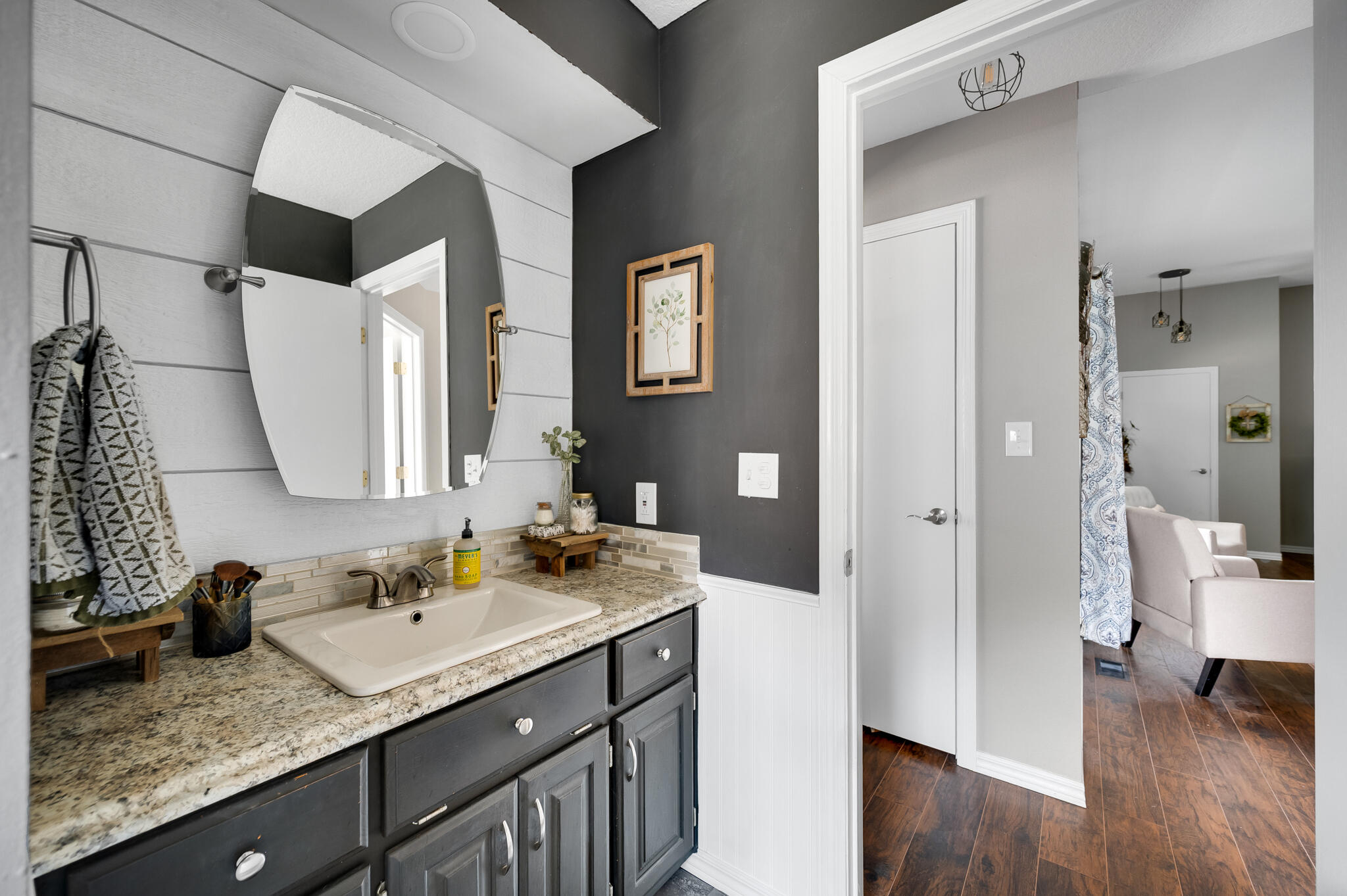 2941 North Michigan Avenue Property Photo 21