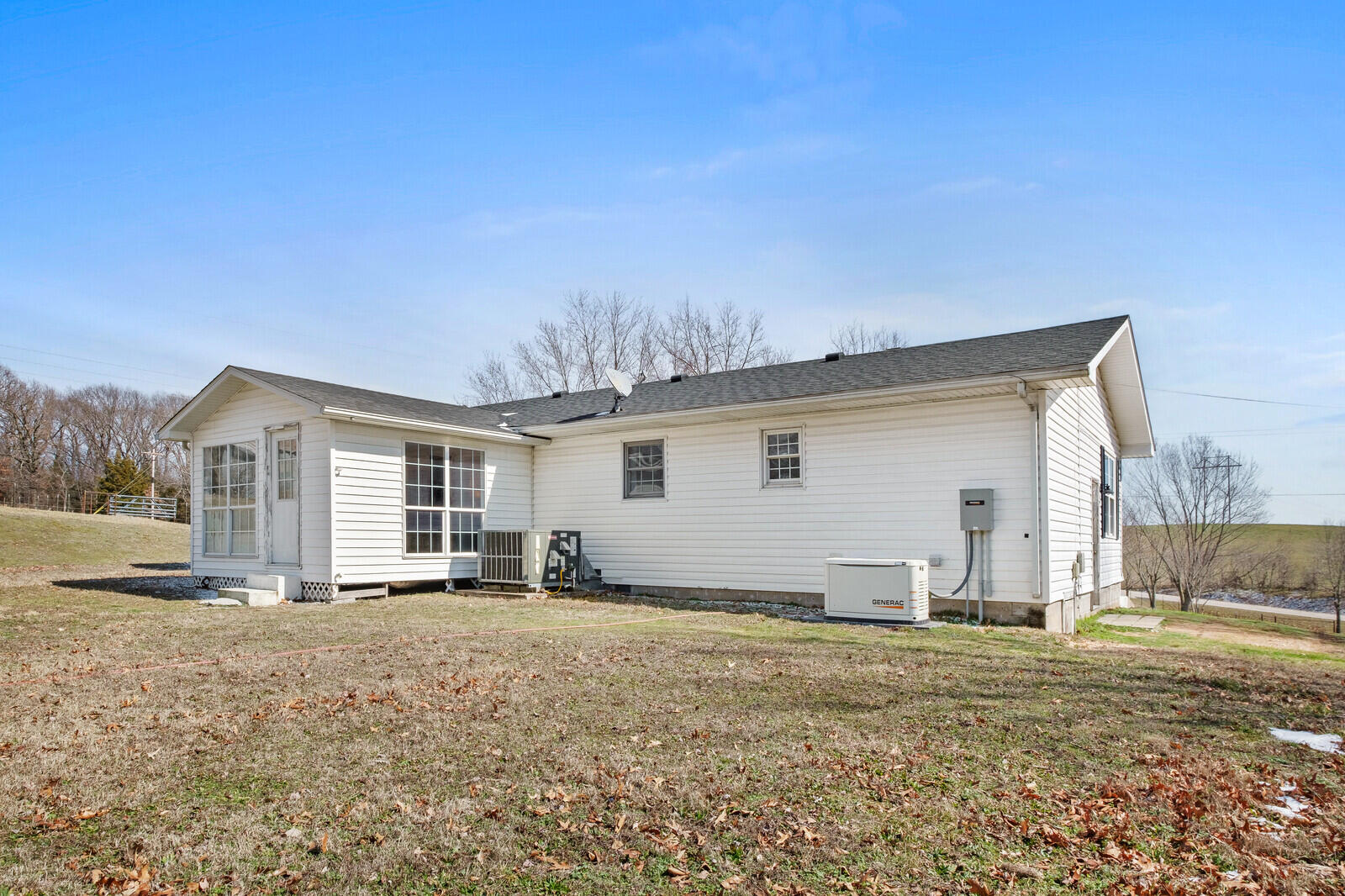 26093 State Highway Nn Property Photo 19