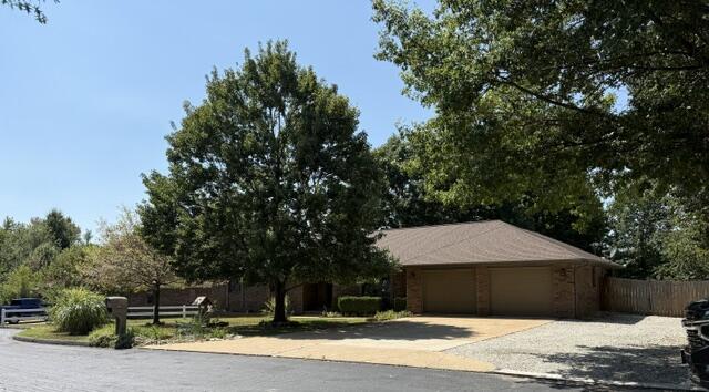 1503 Woodland Circle Property Photo 5