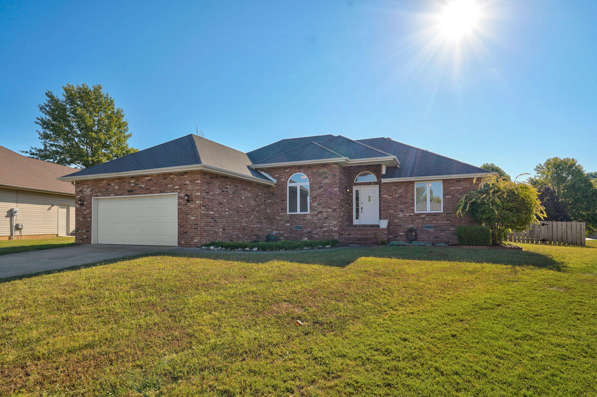 5134 South Sterling Court Property Photo 3