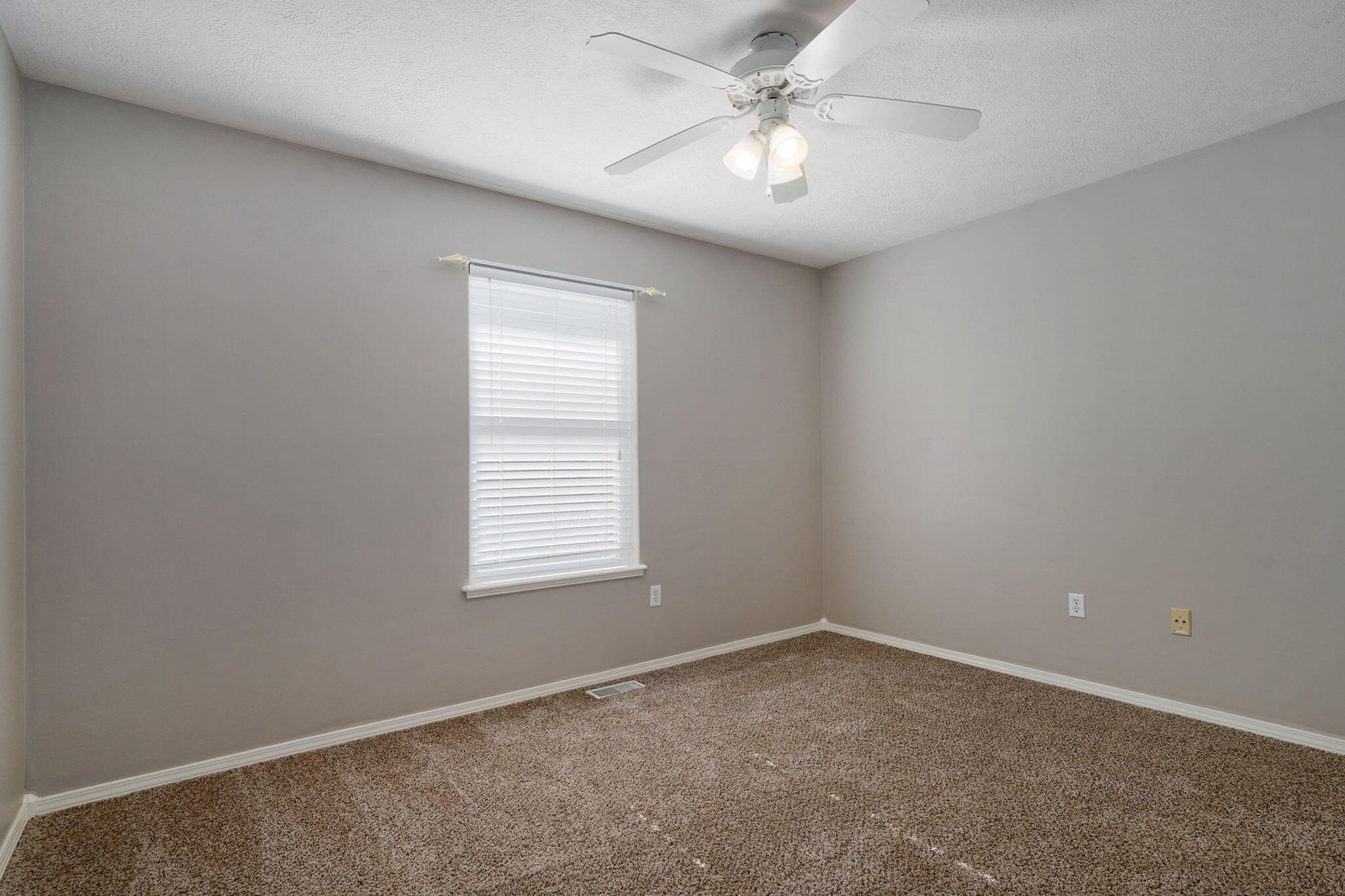 5134 South Sterling Court Property Photo 26