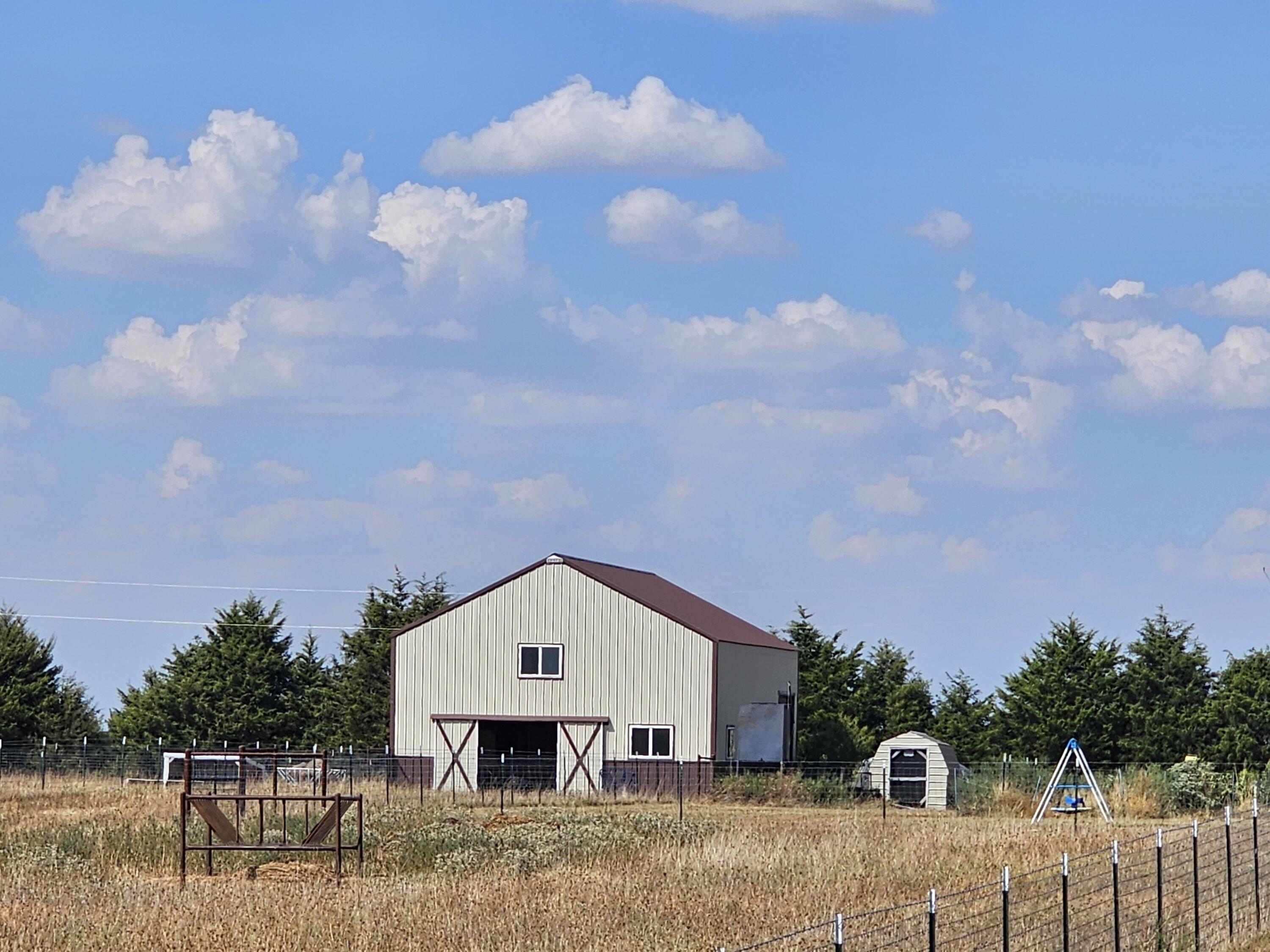 18127 Highway H Property Photo 6