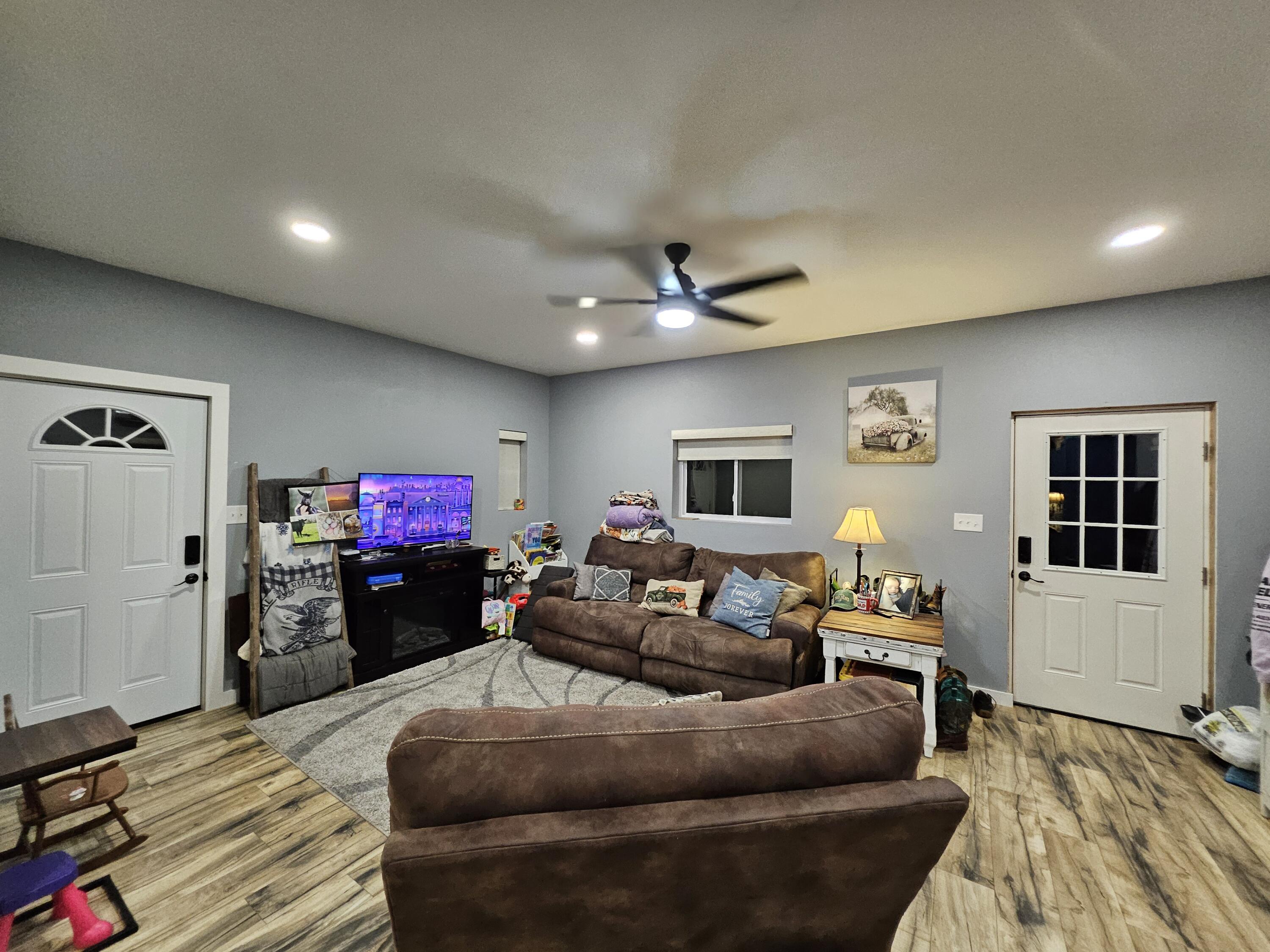 18127 Highway H Property Photo 11