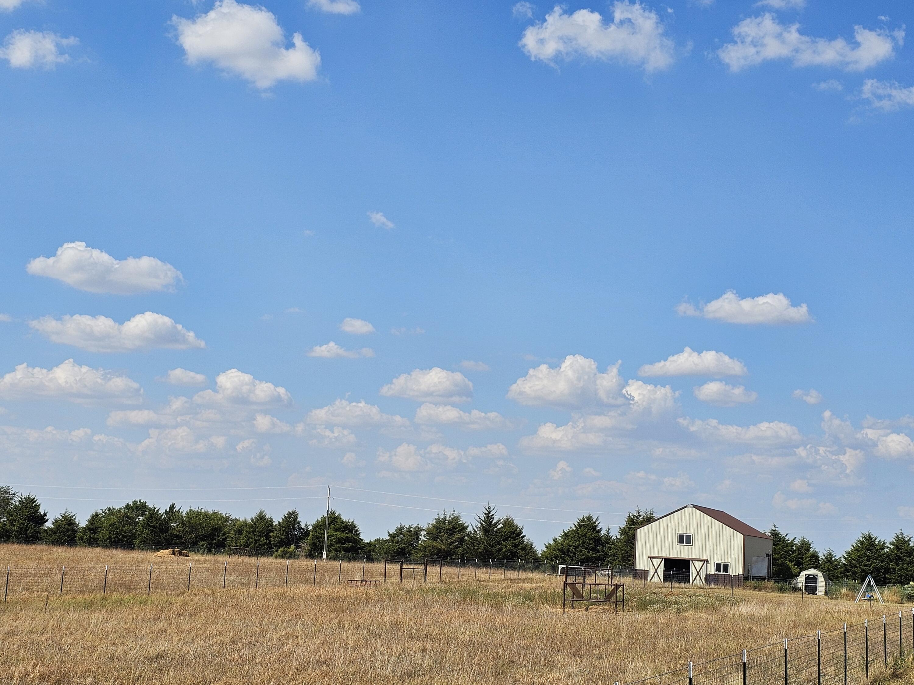 18127 Highway H Property Photo 28