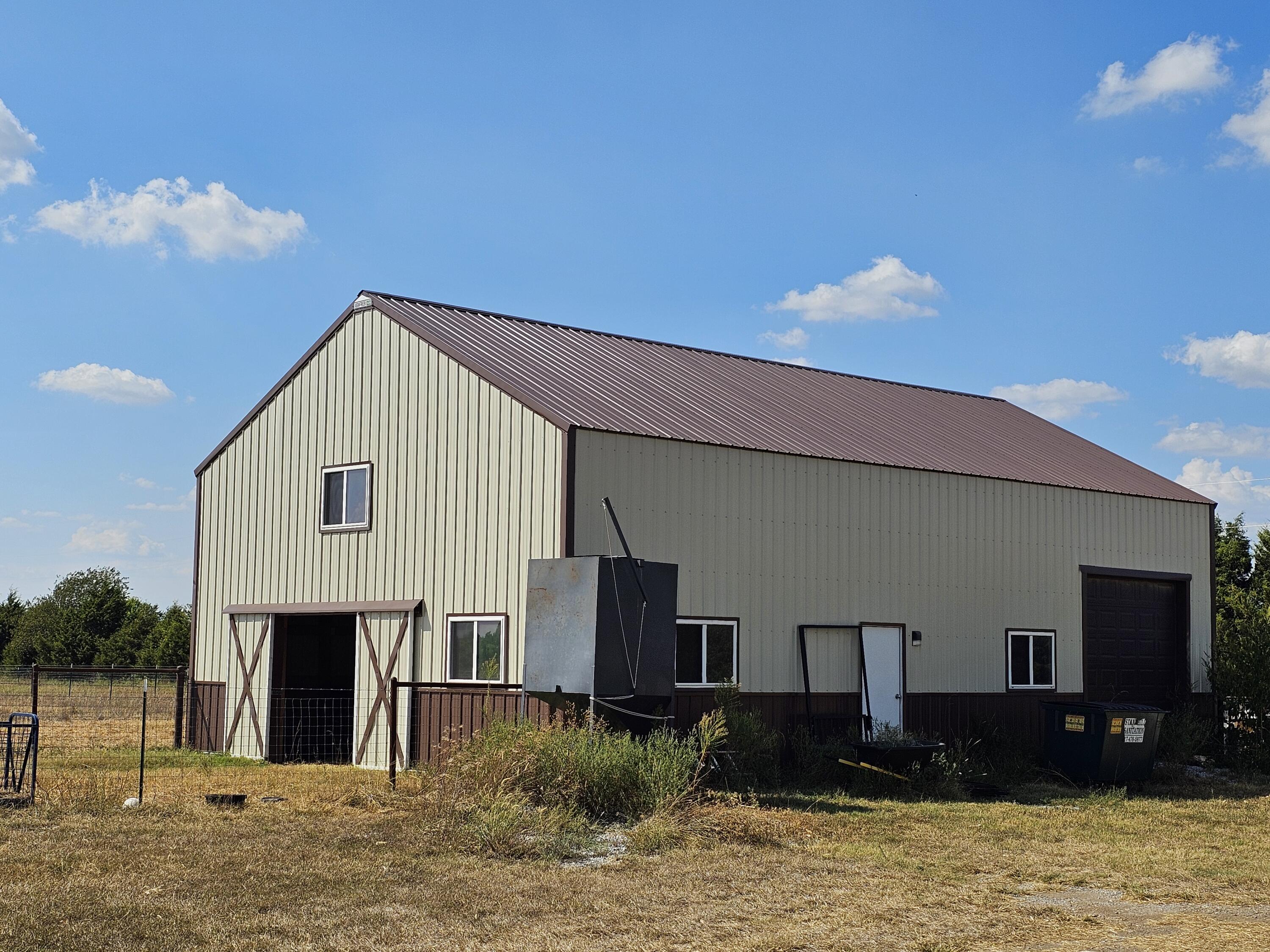 18127 Highway H Property Photo 37