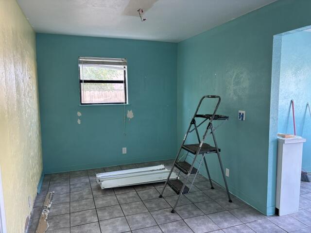 10864 East State Highway 76 Property Photo 14