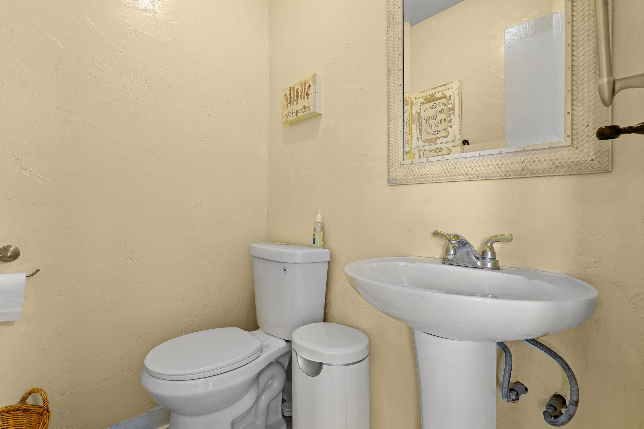10864 East State Highway 76 Property Photo 30
